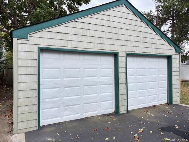 Single Family Scudder  Suffolk County, NY 11726, MLS-932573-5