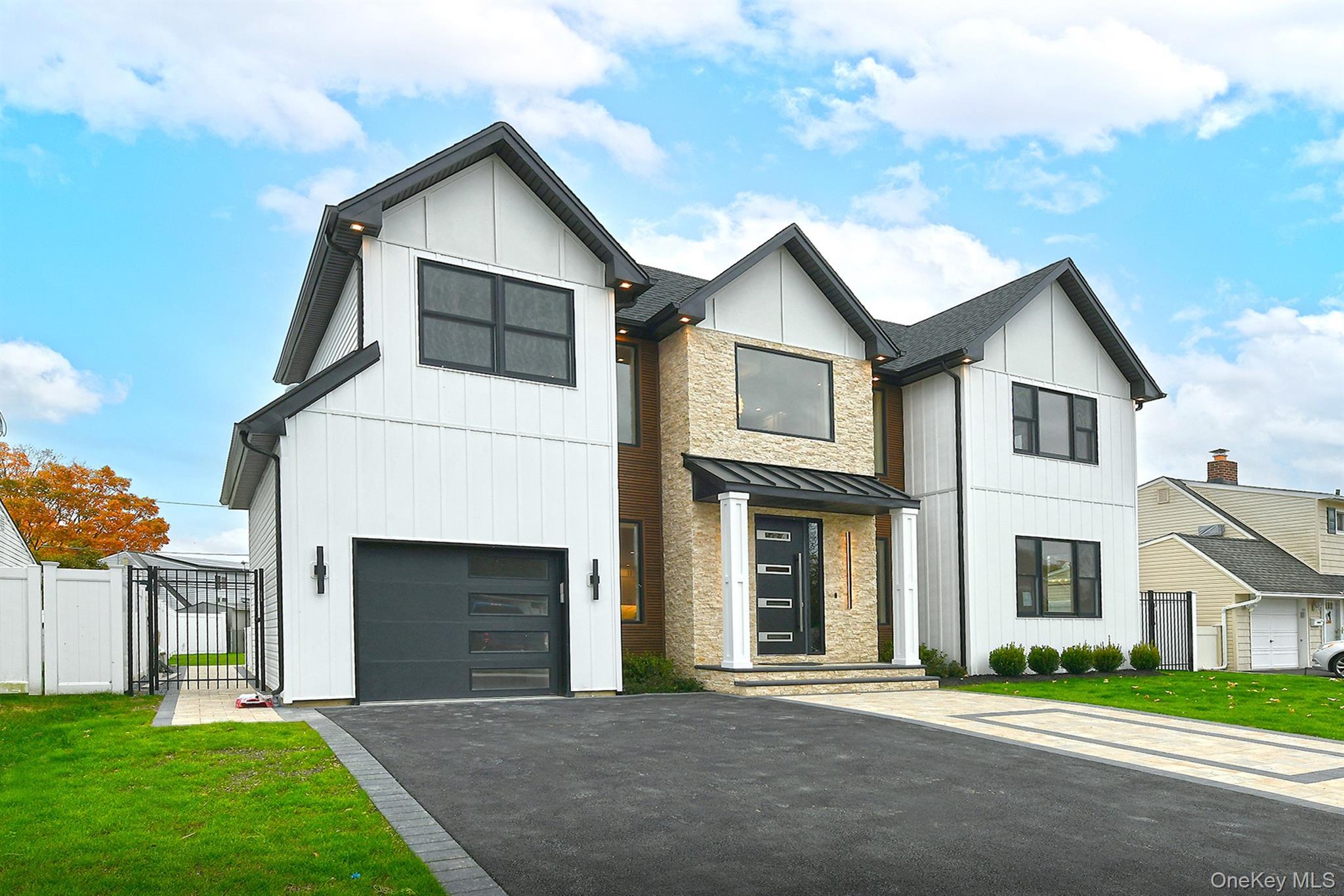 Single Family Forest Nassau County, NY 11590, MLS-932579-2