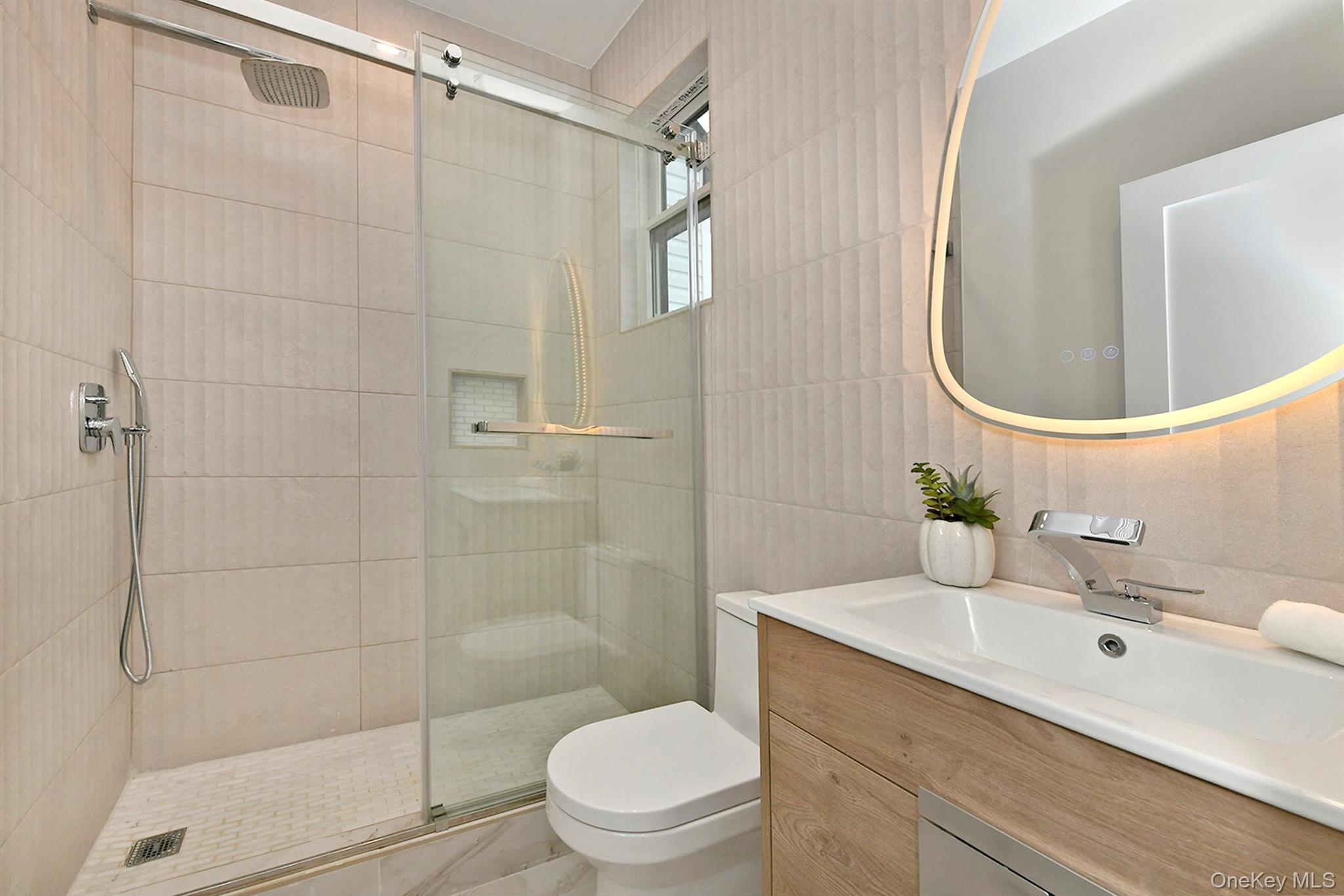 Single Family Forest Nassau County, NY 11590, MLS-932579-23