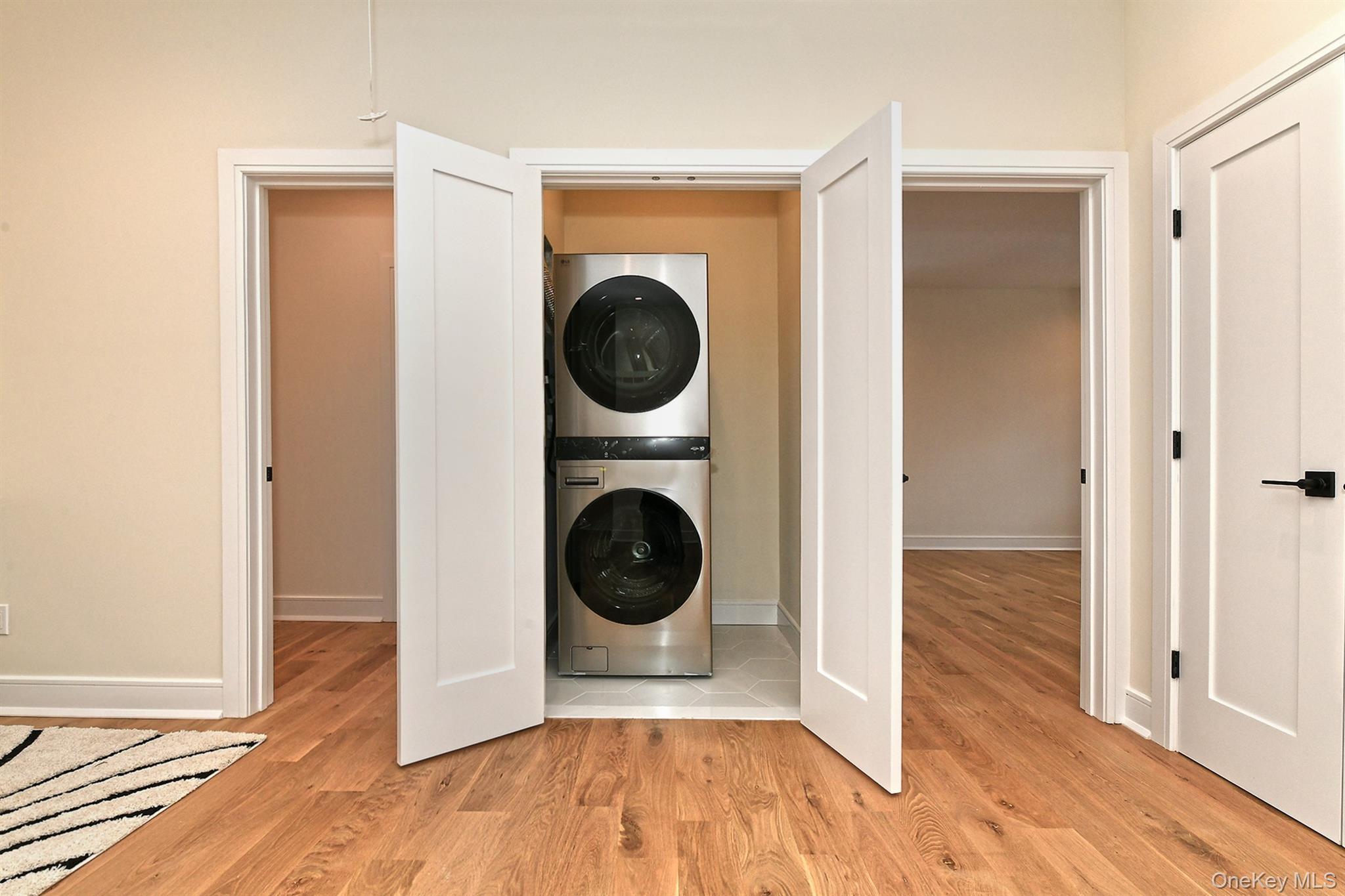 Single Family Forest Nassau County, NY 11590, MLS-932579-30