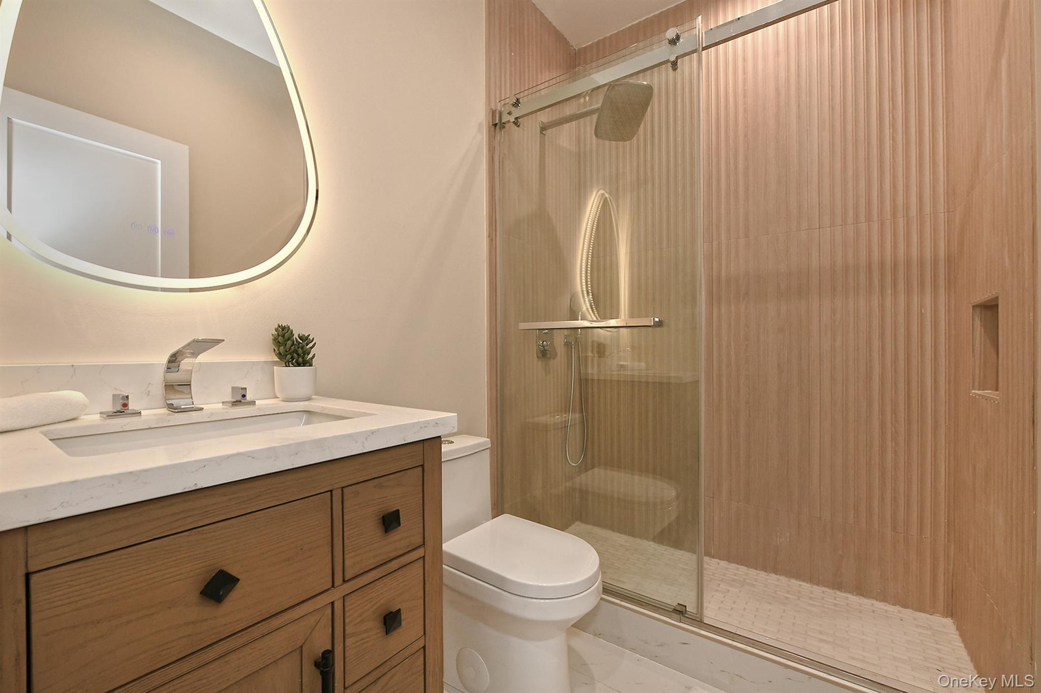 Single Family Forest Nassau County, NY 11590, MLS-932579-32