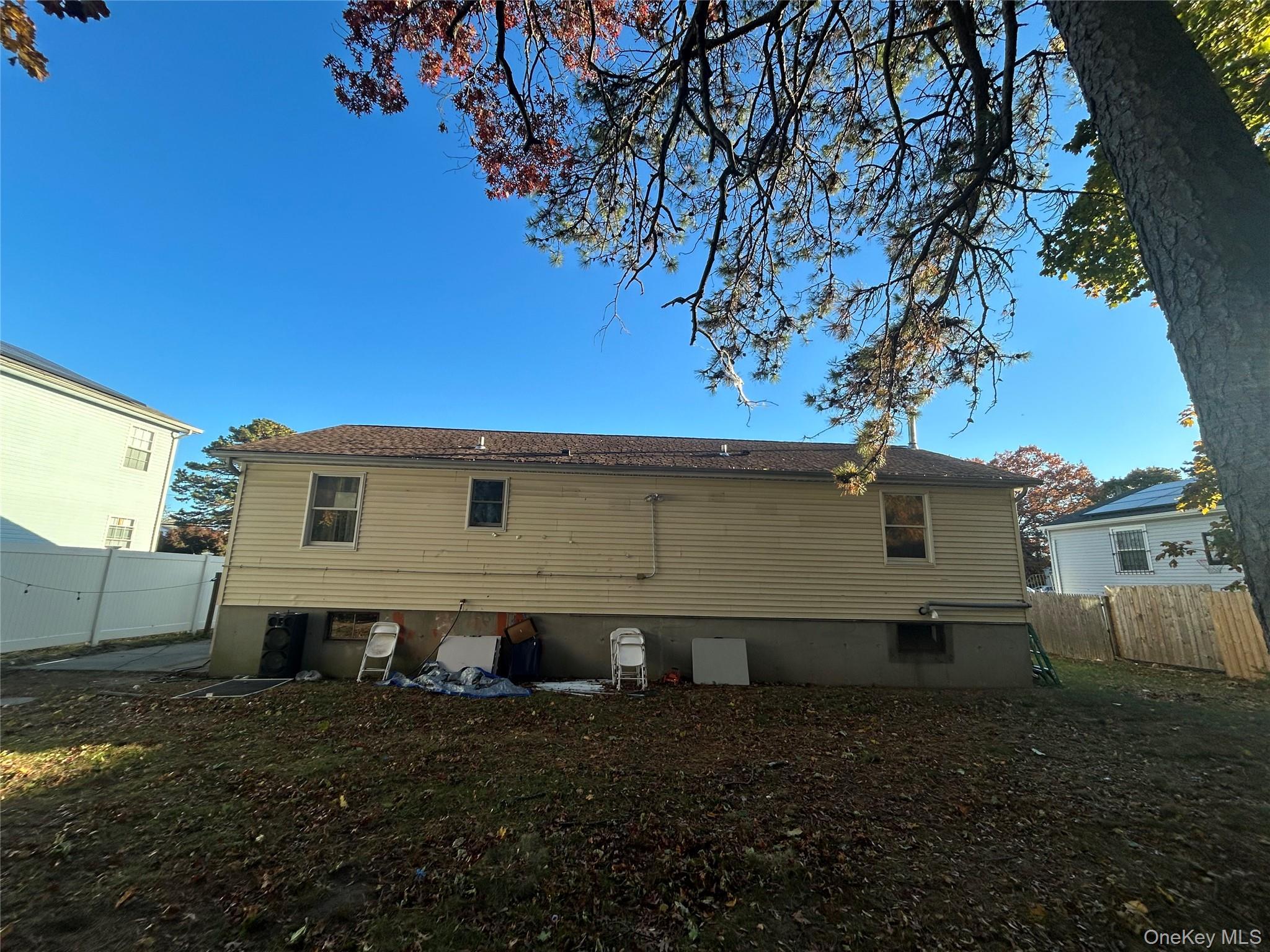 Single Family Garden City Suffolk County, NY 11798, MLS-932586-5