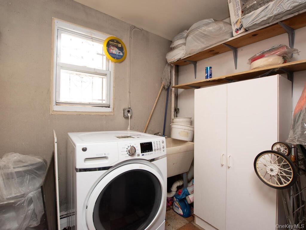 Single Family Edson  Bronx, NY 10469, MLS-932591-13