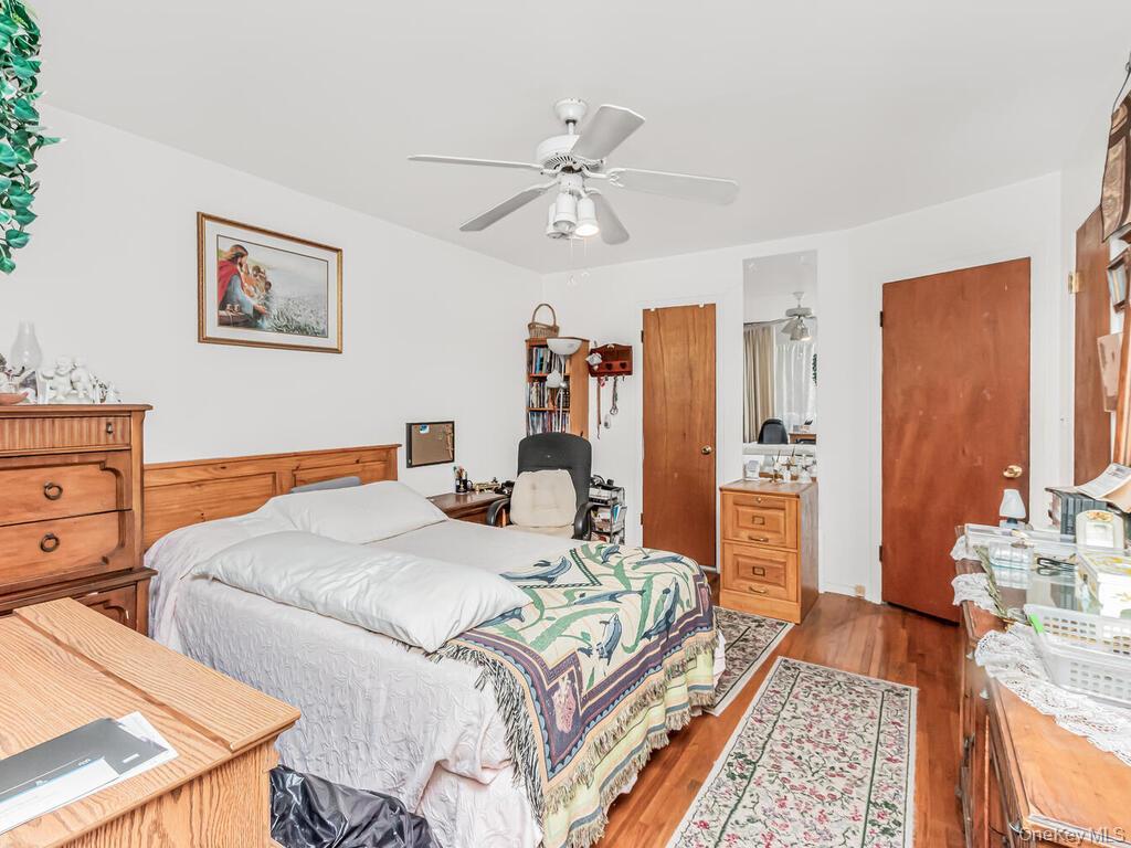 Single Family Edson  Bronx, NY 10469, MLS-932591-28