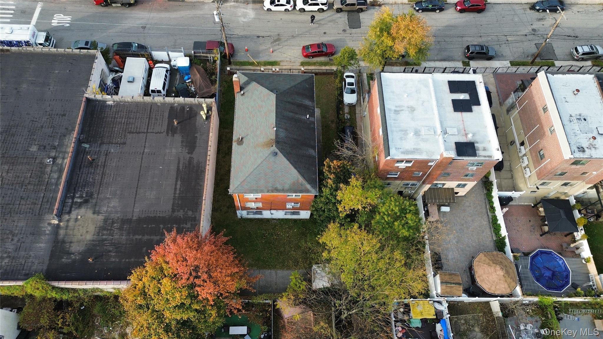 Single Family Edson  Bronx, NY 10469, MLS-932591-6