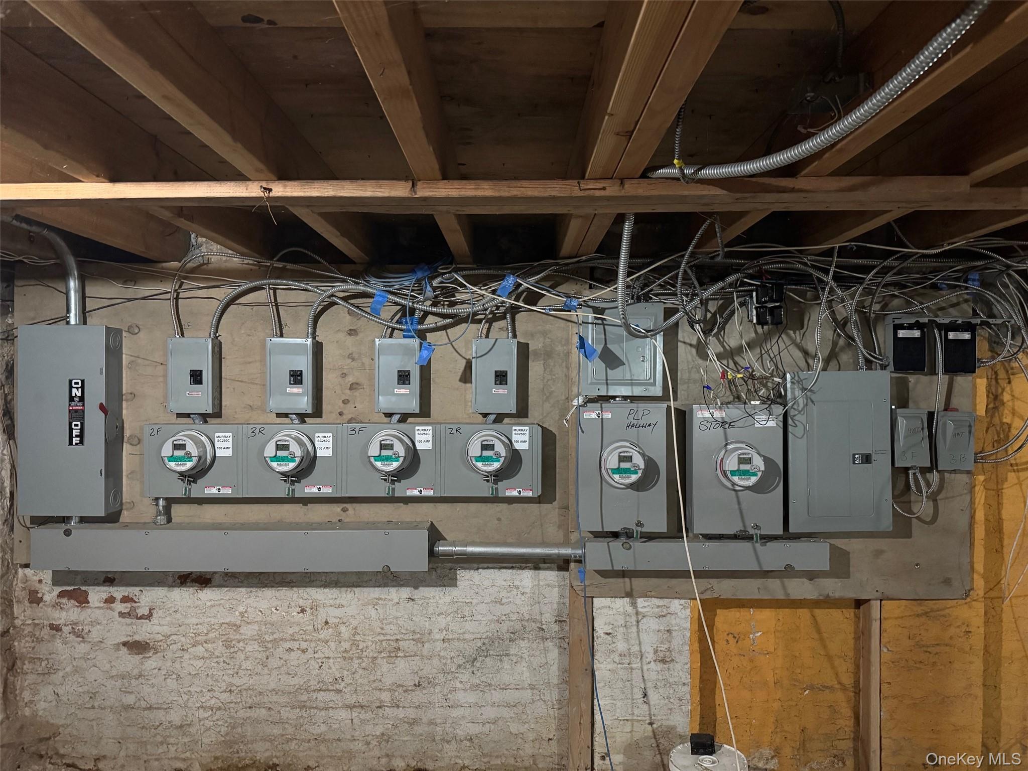 Single Family Marcus Garvey  Brooklyn, NY 11221, MLS-932621-5