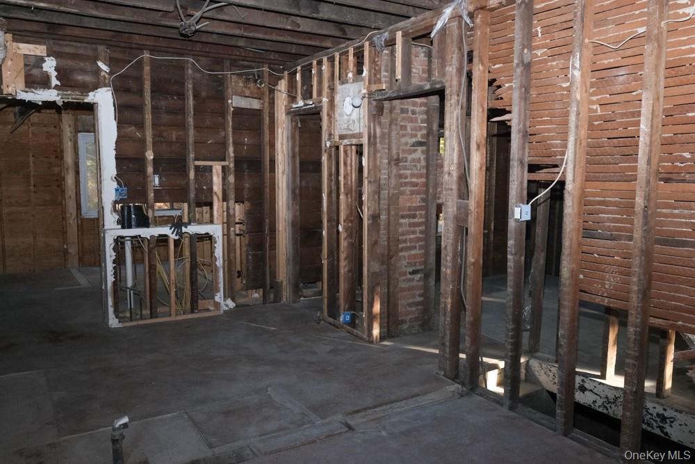 Single Family Circle  Orange County, NY 10987, MLS-932629-13