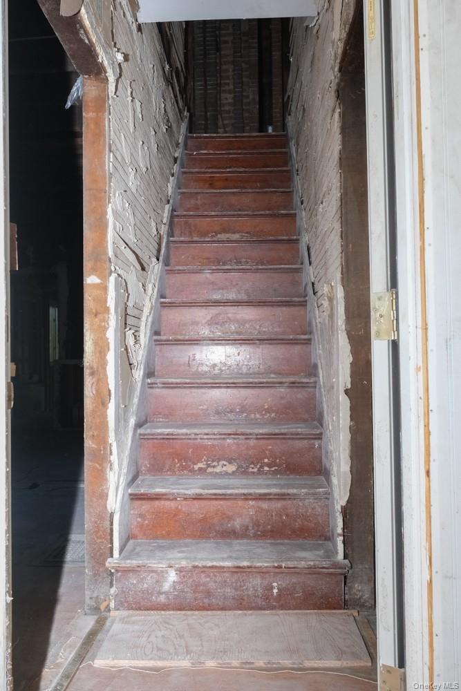 Single Family Circle  Orange County, NY 10987, MLS-932629-15