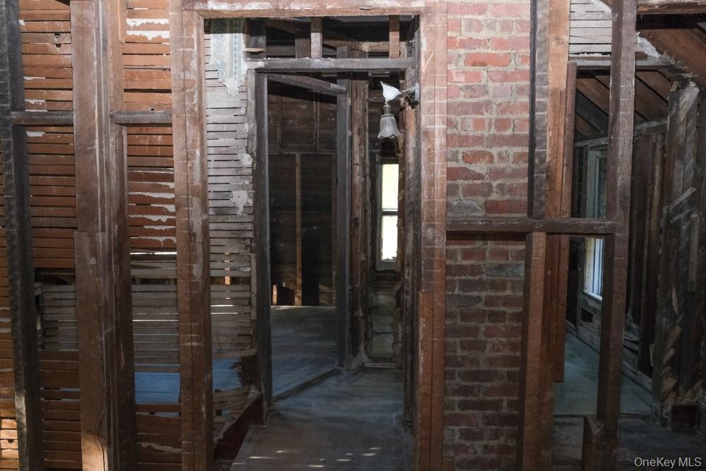 Single Family Circle  Orange County, NY 10987, MLS-932629-33