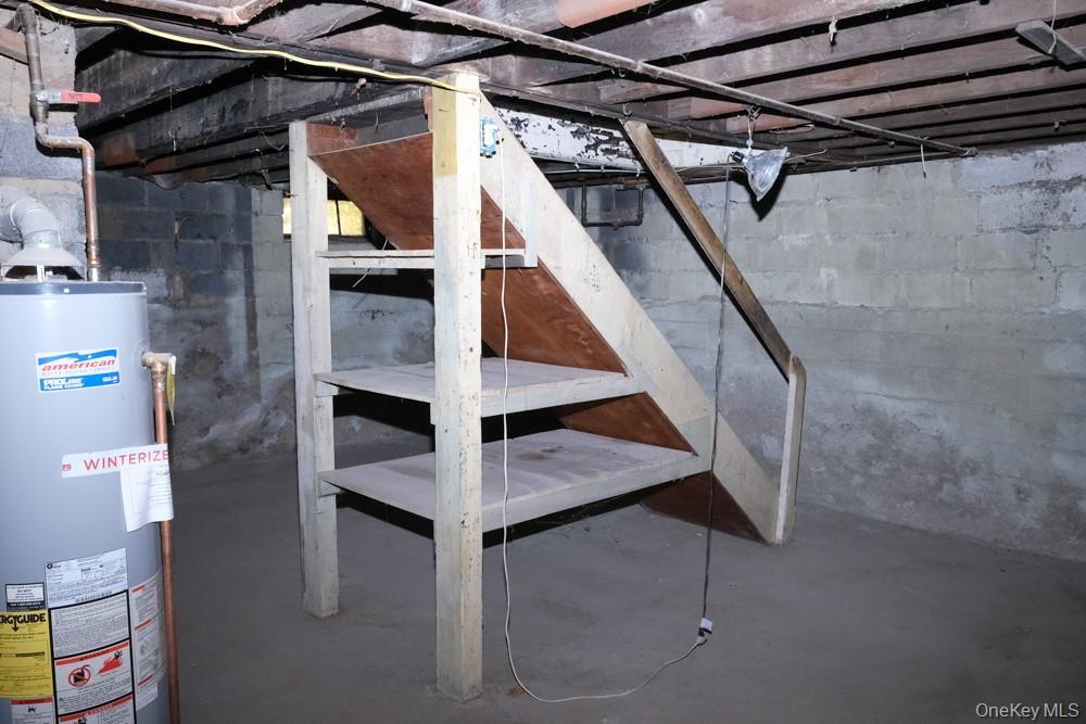 Single Family Circle  Orange County, NY 10987, MLS-932629-36