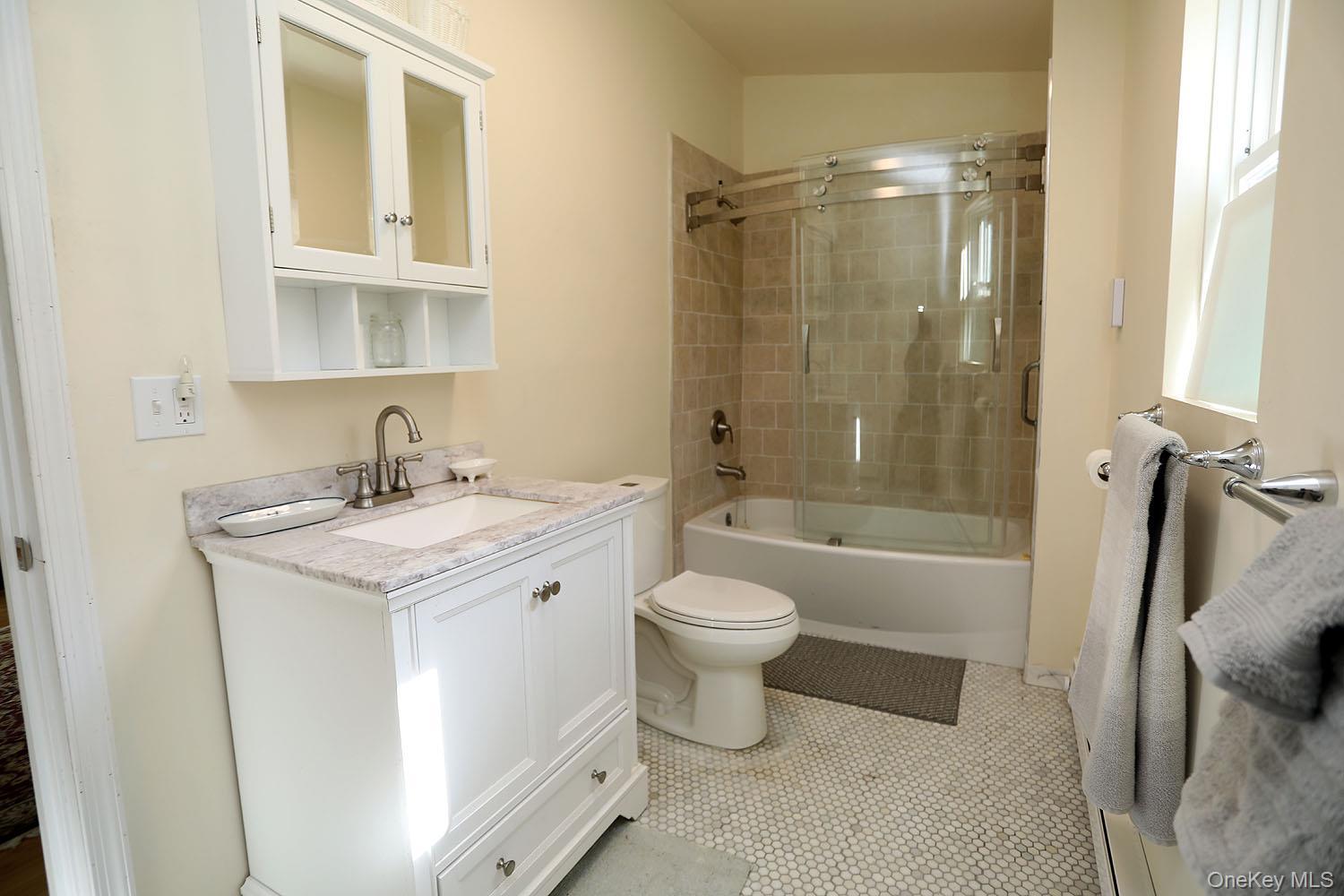 Single Family Clover Hill Out Of Area, NY 18415, MLS-932630-19