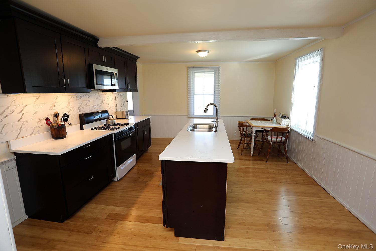 Single Family Clover Hill Out Of Area, NY 18415, MLS-932630-9