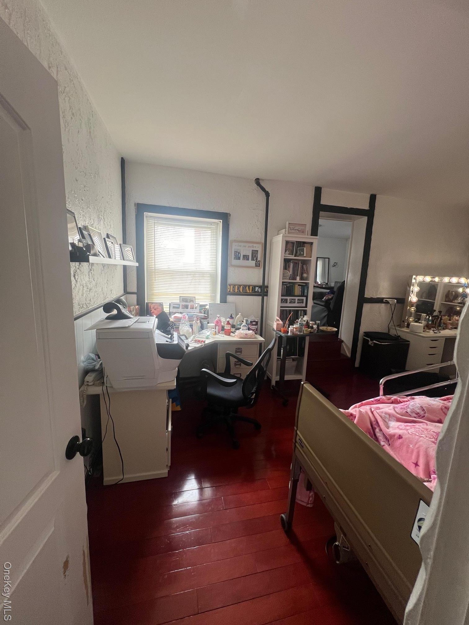 Single Family Oakley  Nassau County, NY 11003, MLS-932636-4