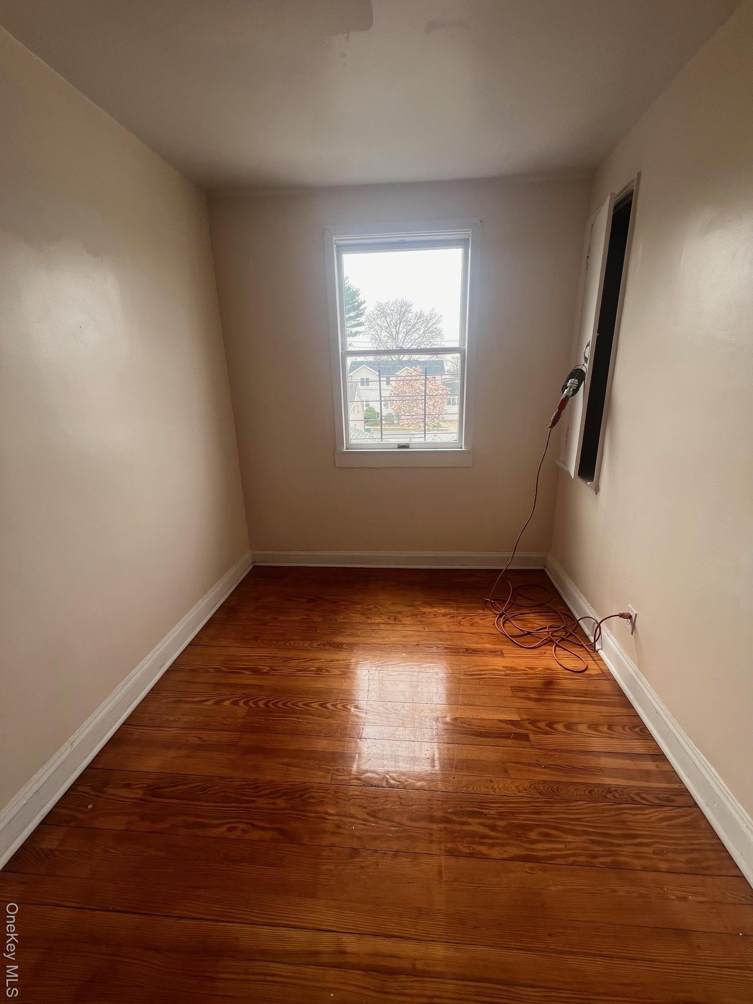 Single Family Oakley  Nassau County, NY 11003, MLS-932636-5