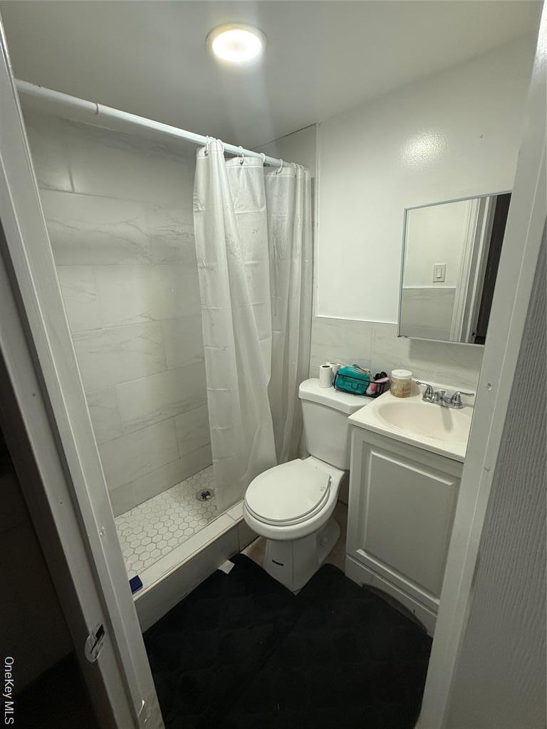 Single Family Seville  Nassau County, NY 11003, MLS-932647-20