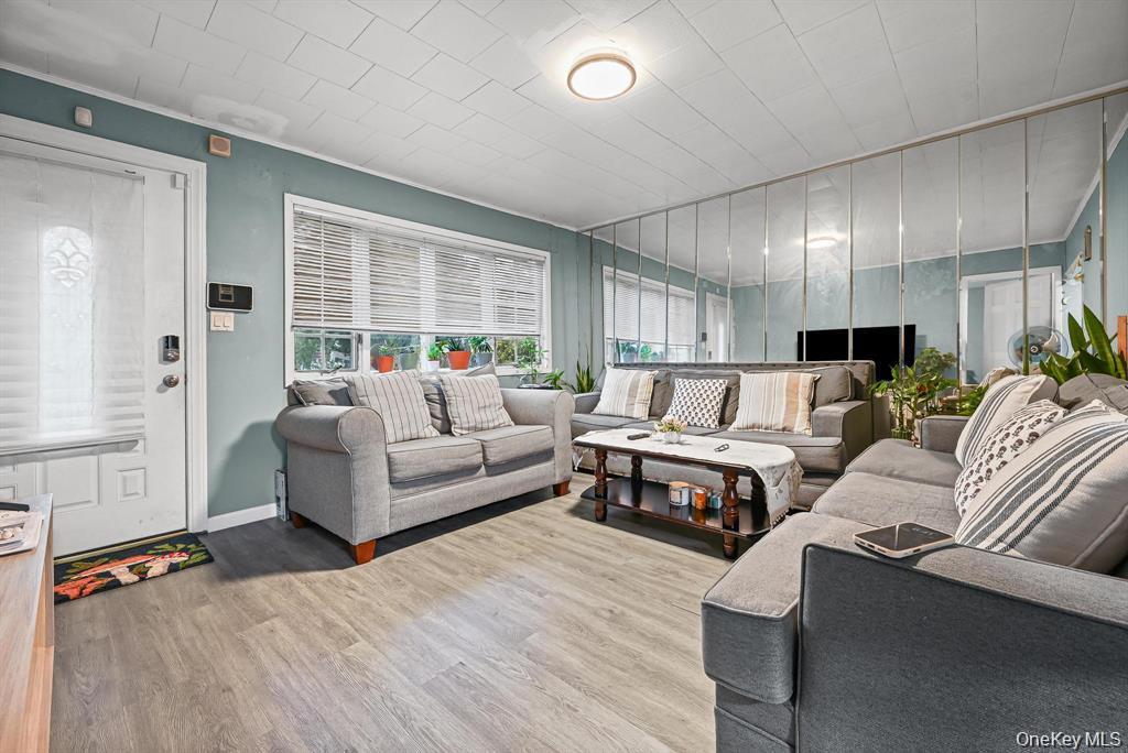 Single Family Seville  Nassau County, NY 11003, MLS-932647-5