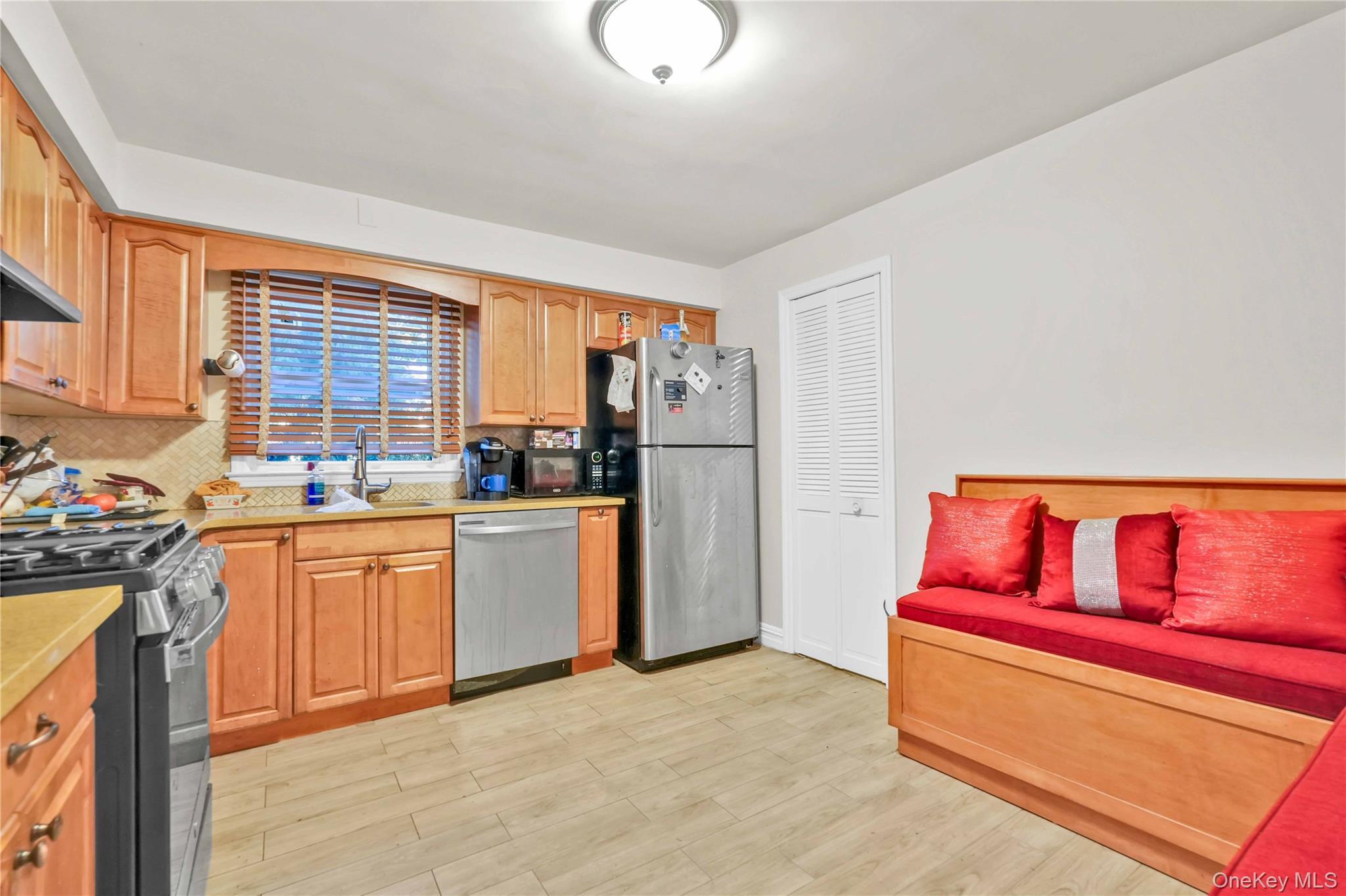 Single Family 160th  Queens, NY 11414, MLS-932649-21