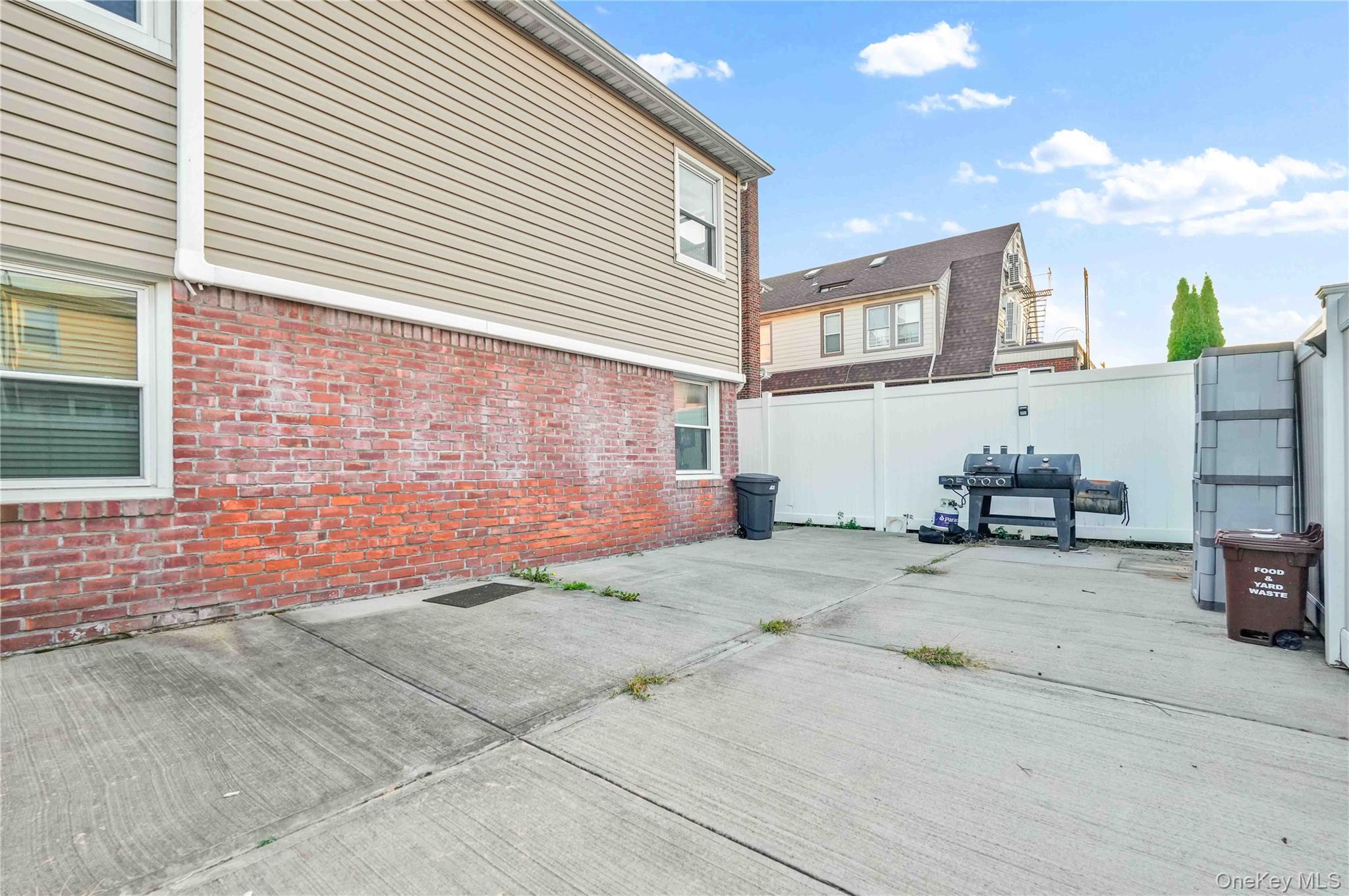 Single Family 160th  Queens, NY 11414, MLS-932649-26