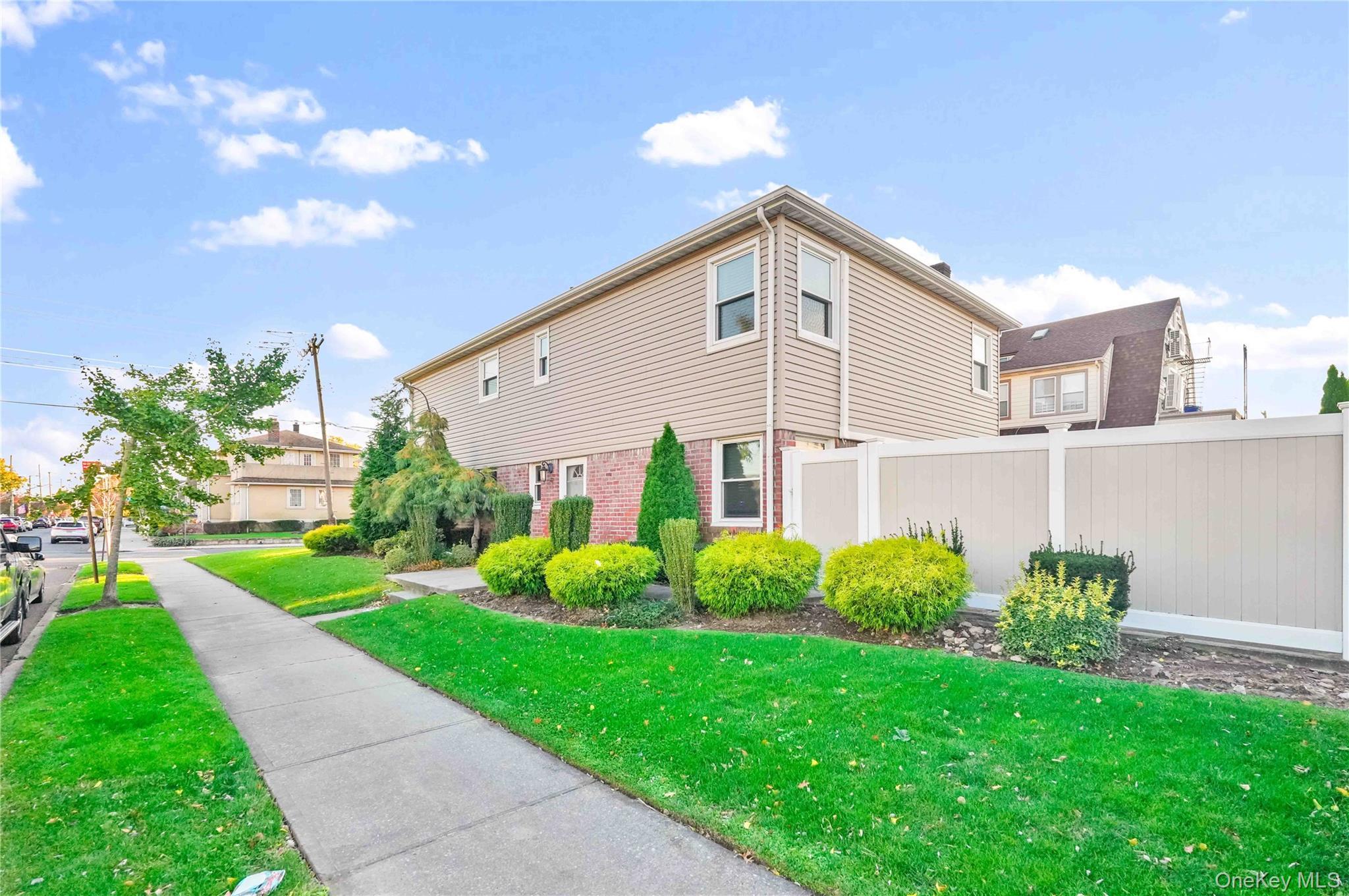 Single Family 160th  Queens, NY 11414, MLS-932649-4