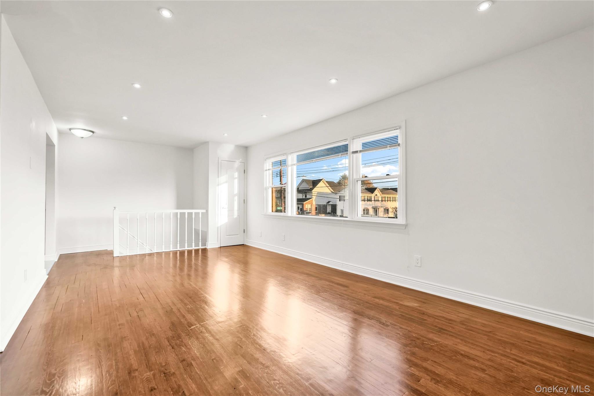 Single Family 160th  Queens, NY 11414, MLS-932649-6