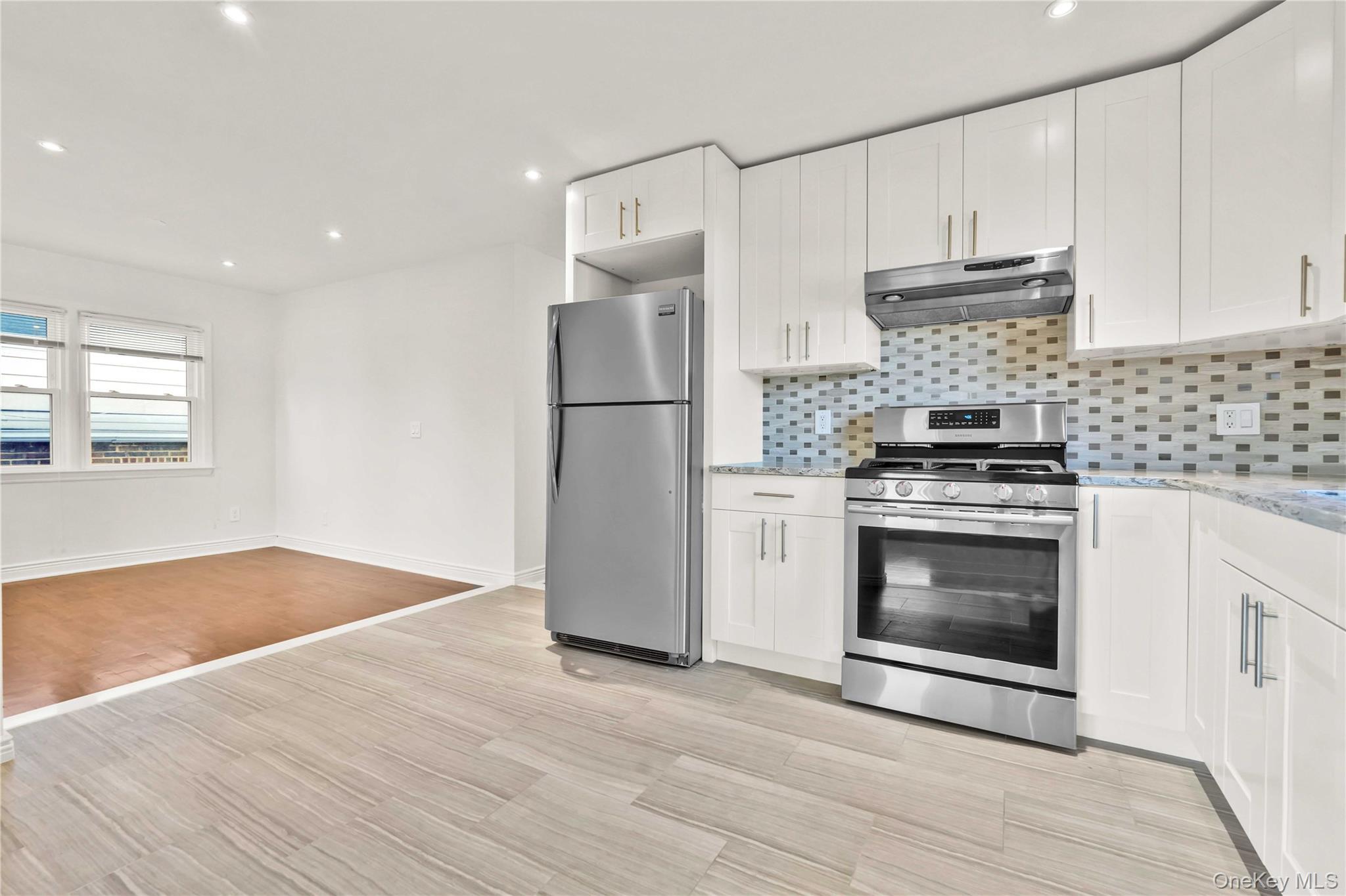 Single Family 160th  Queens, NY 11414, MLS-932649-8