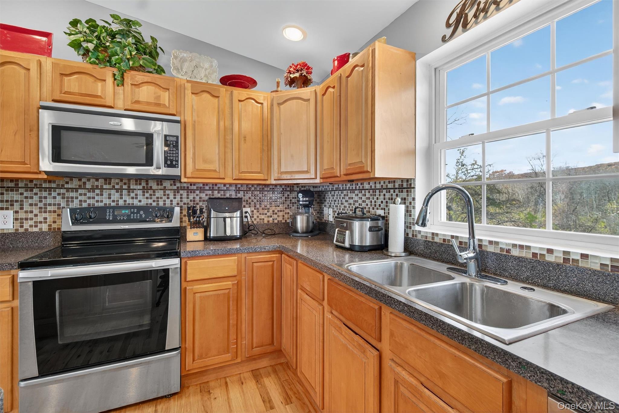 Single Family Peach Ulster County, NY 12547, MLS-932659-16