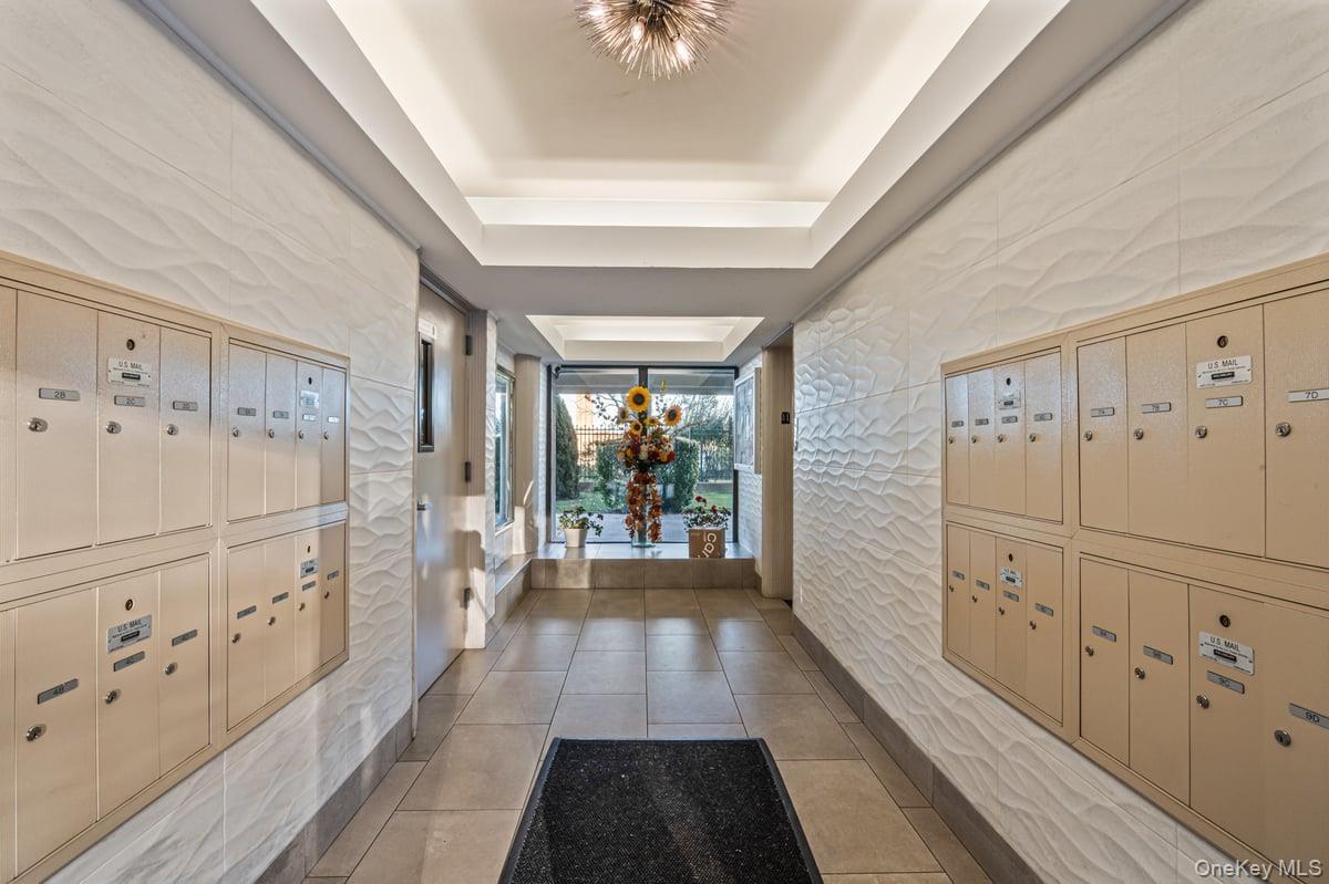 Coop 12th  Queens, NY 11357, MLS-932670-20