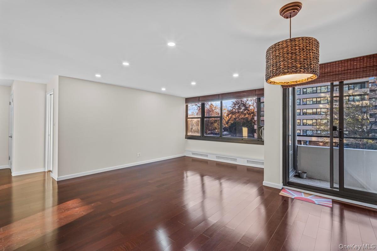 Coop 12th  Queens, NY 11357, MLS-932670-5