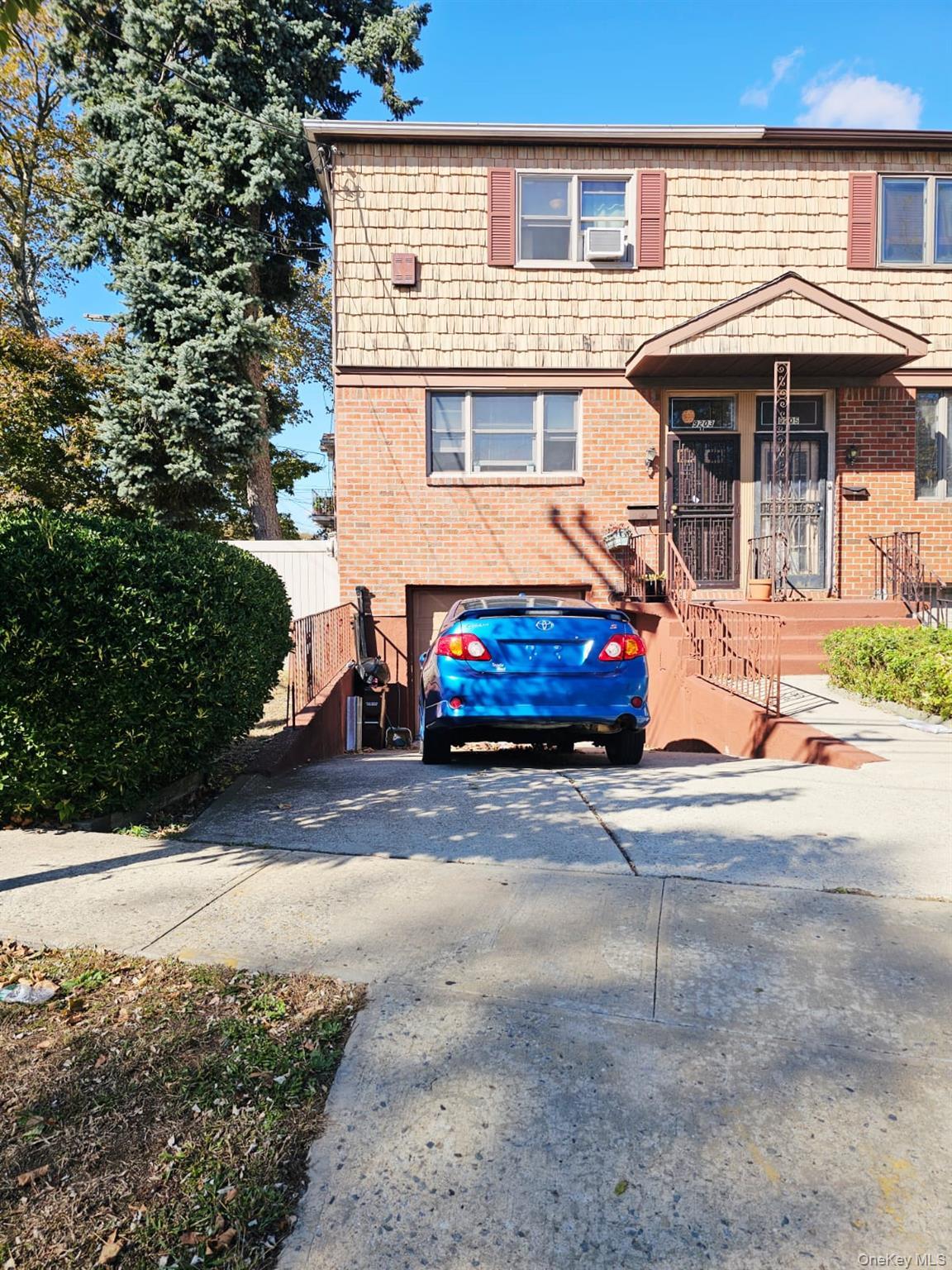 Single Family Schenck  Brooklyn, NY 11236, MLS-932671-2