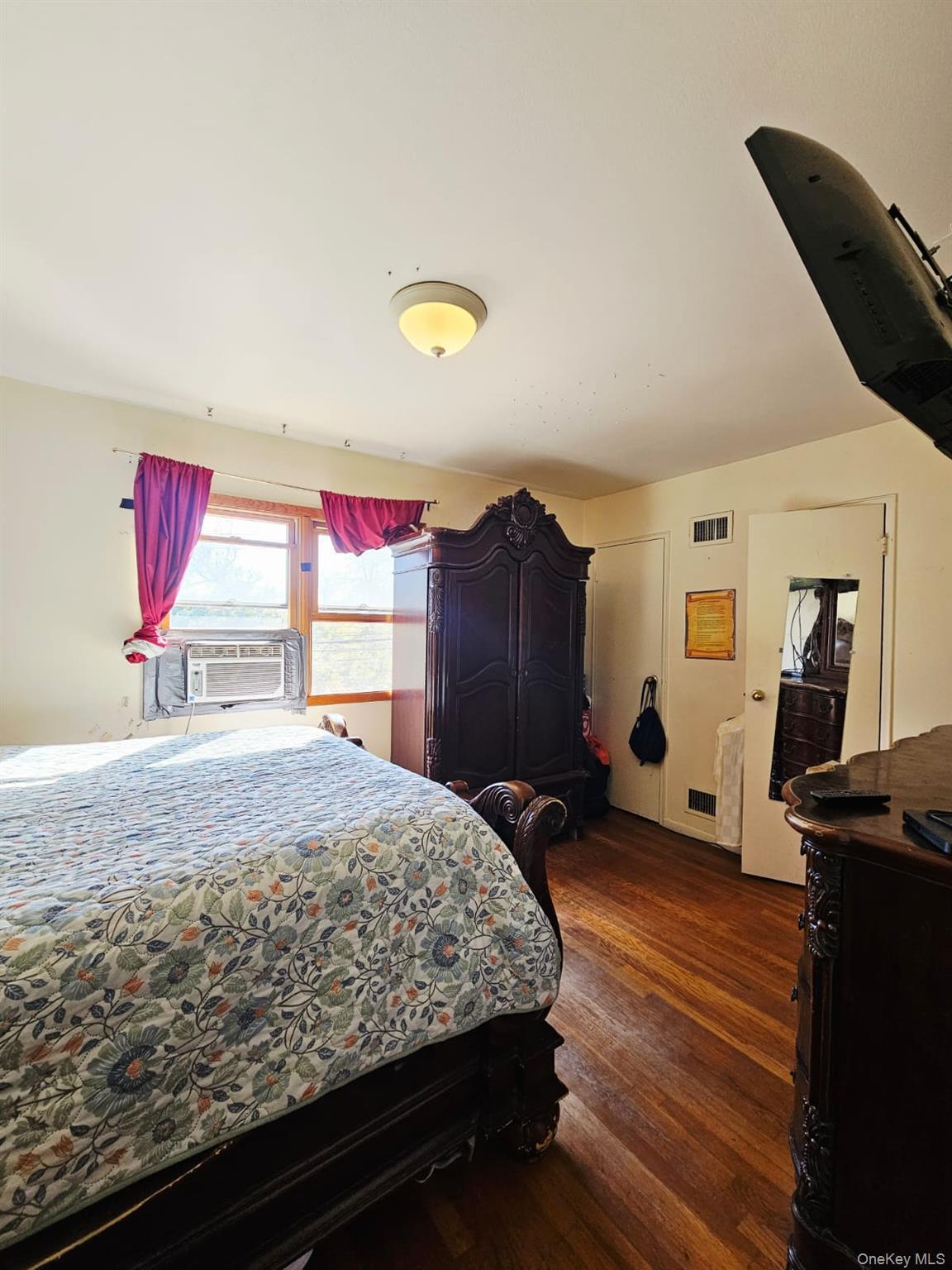 Single Family Schenck  Brooklyn, NY 11236, MLS-932671-22