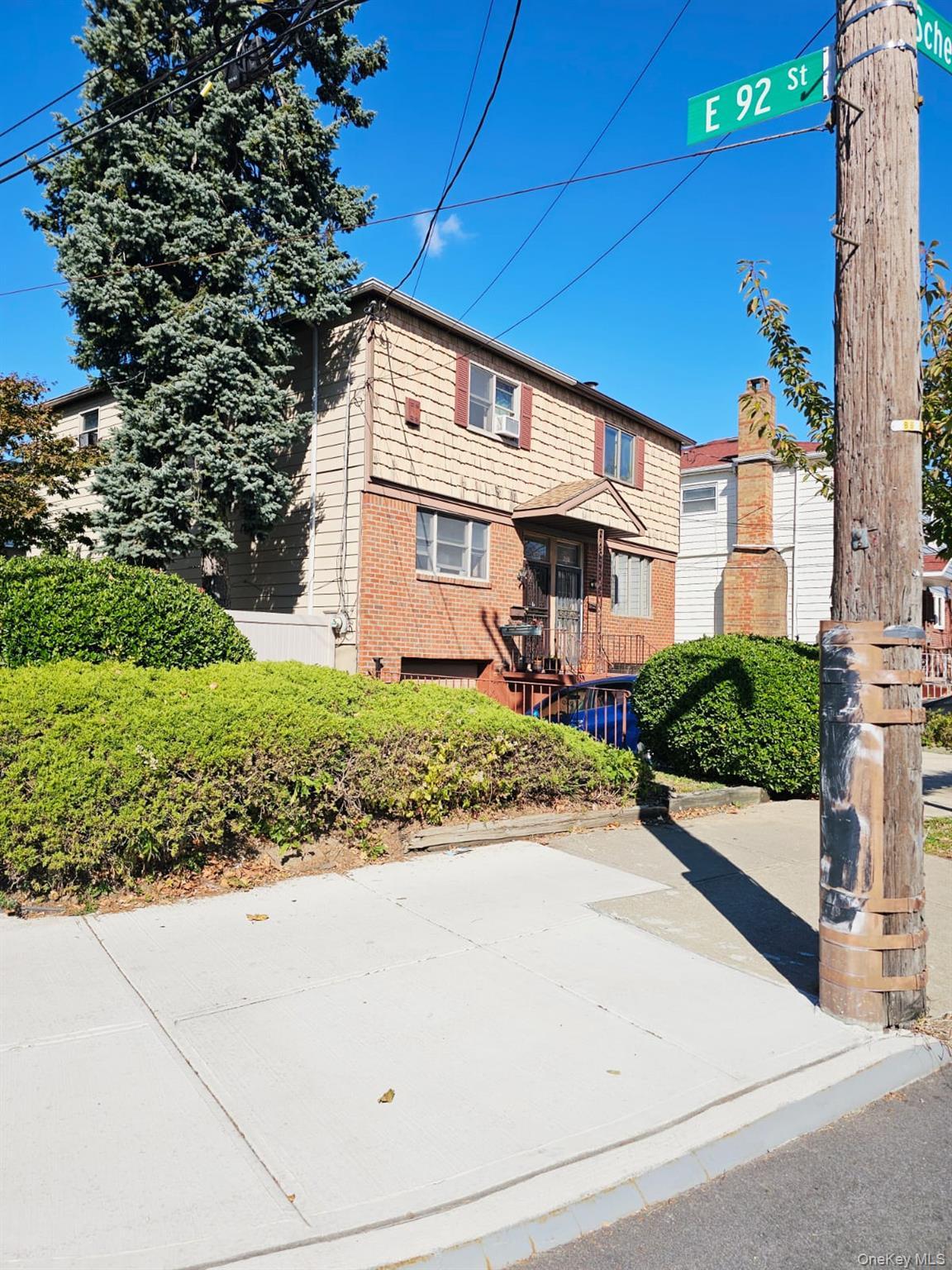 Single Family Schenck  Brooklyn, NY 11236, MLS-932671-3