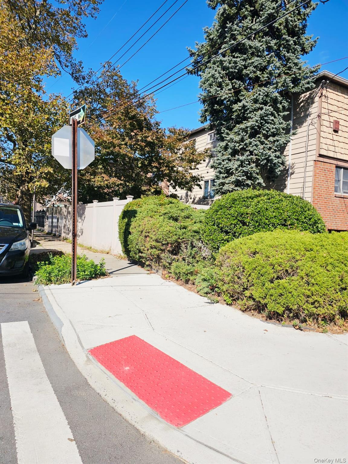 Single Family Schenck  Brooklyn, NY 11236, MLS-932671-4