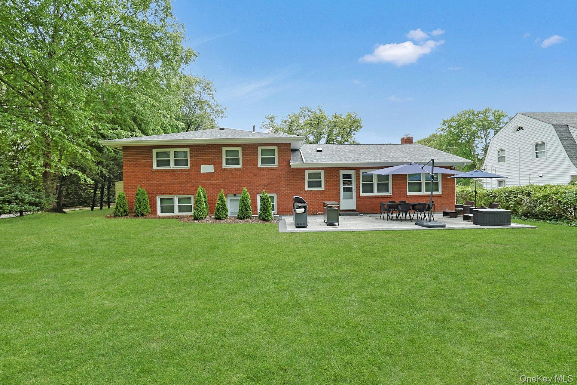 Single Family Bon Air  Westchester County, NY 10804, MLS-932699-17