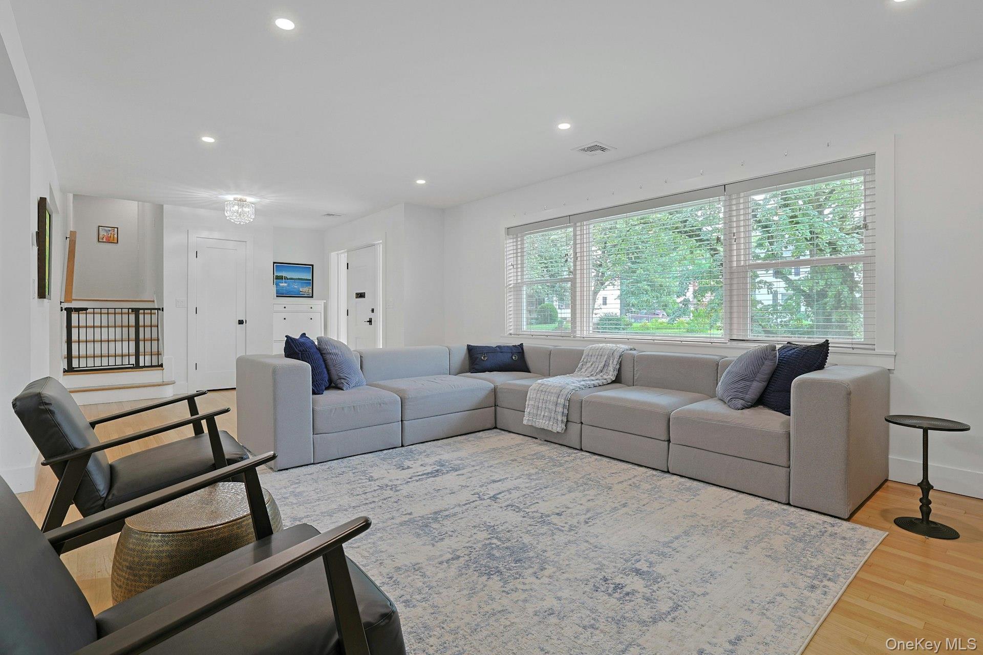 Single Family Bon Air  Westchester County, NY 10804, MLS-932699-2