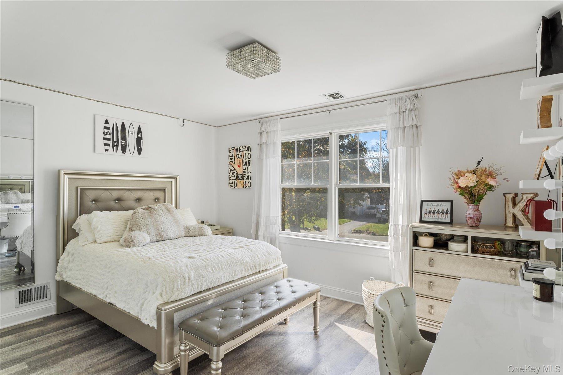 Single Family Culver  Suffolk County, NY 11940, MLS-932706-15