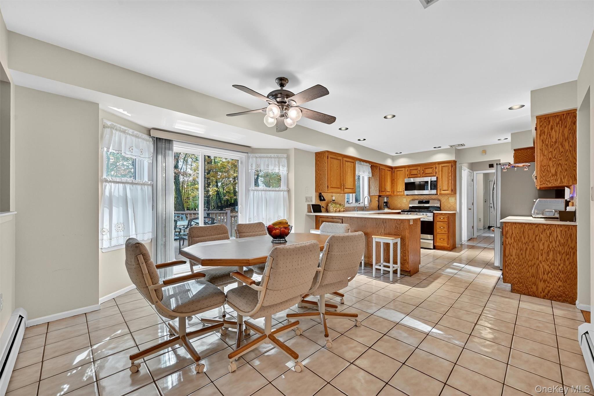 Single Family Phillips  Rockland County, NY 10980, MLS-932729-20