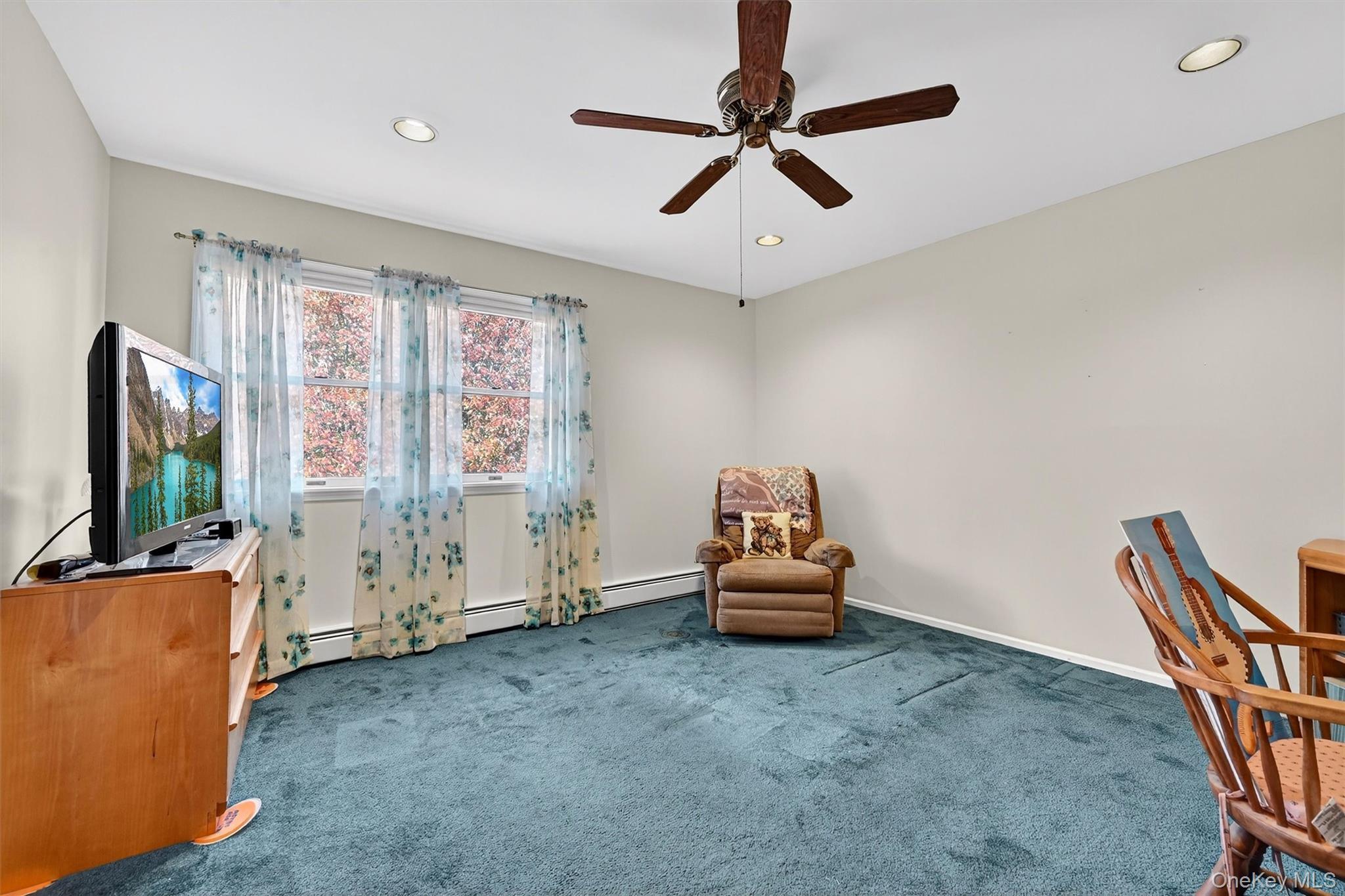 Single Family Phillips  Rockland County, NY 10980, MLS-932729-37