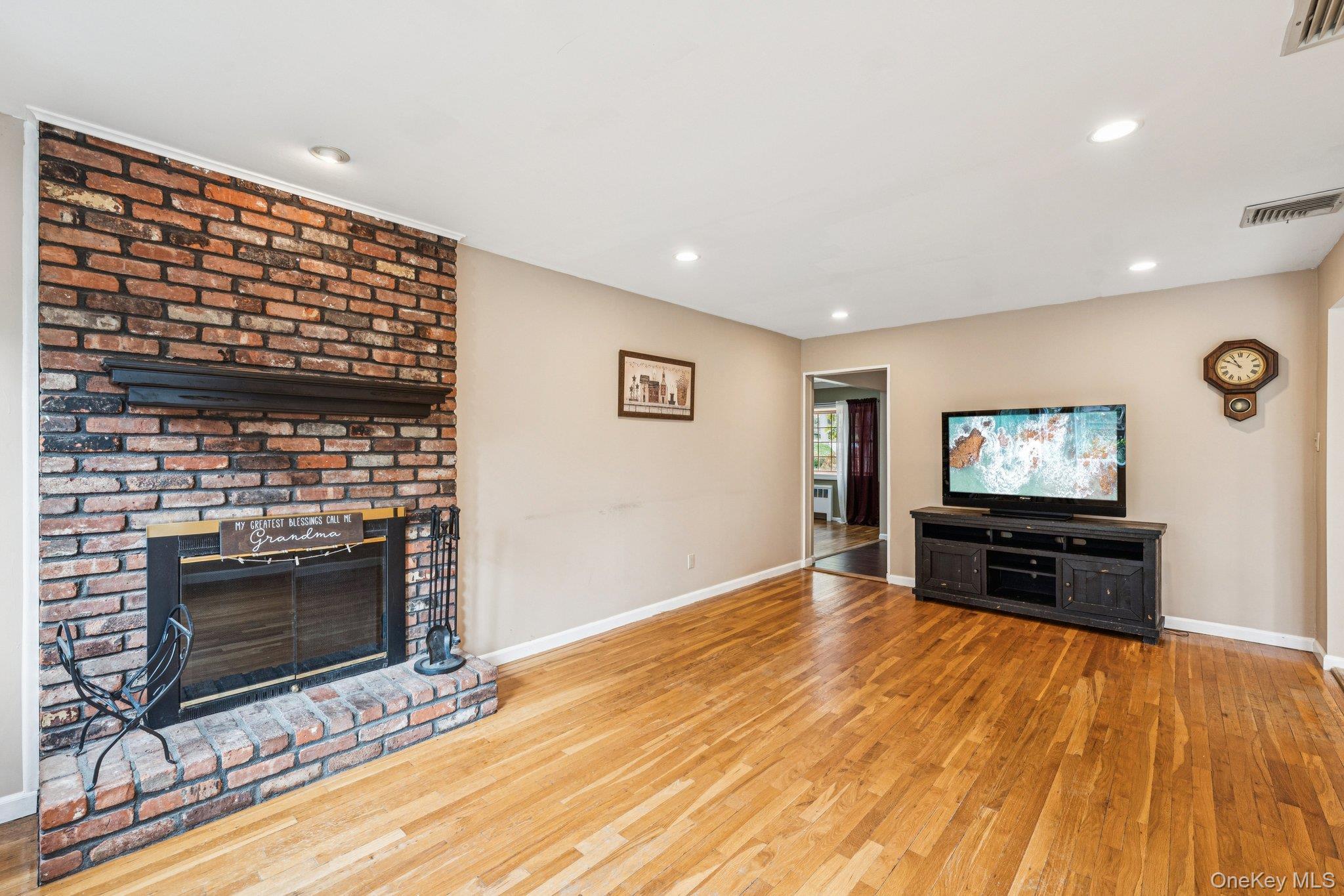 Single Family Princeton Nassau County, NY 11803, MLS-932730-15