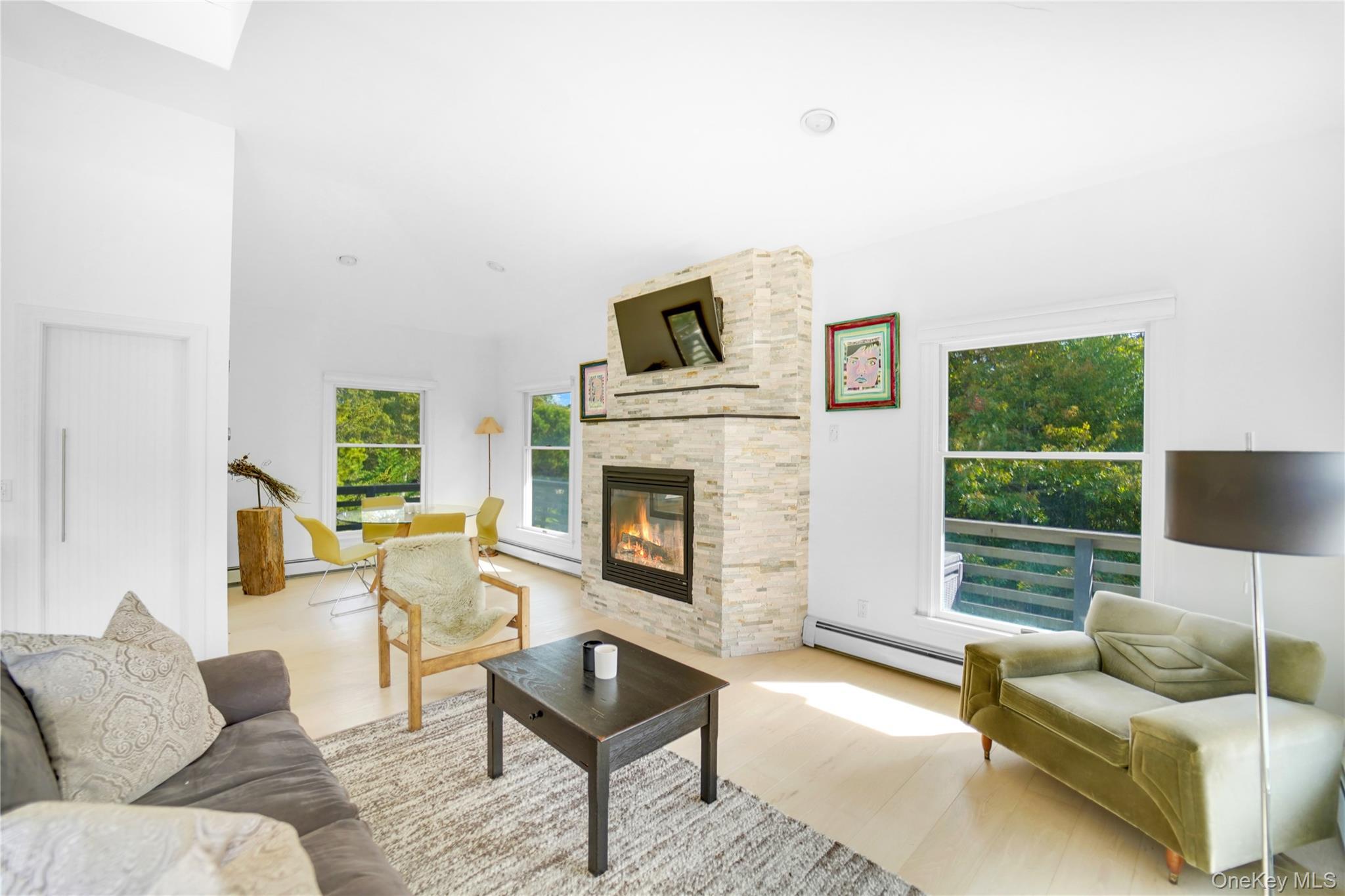 Single Family Jefferson Suffolk County, NY 11946, MLS-932738-12