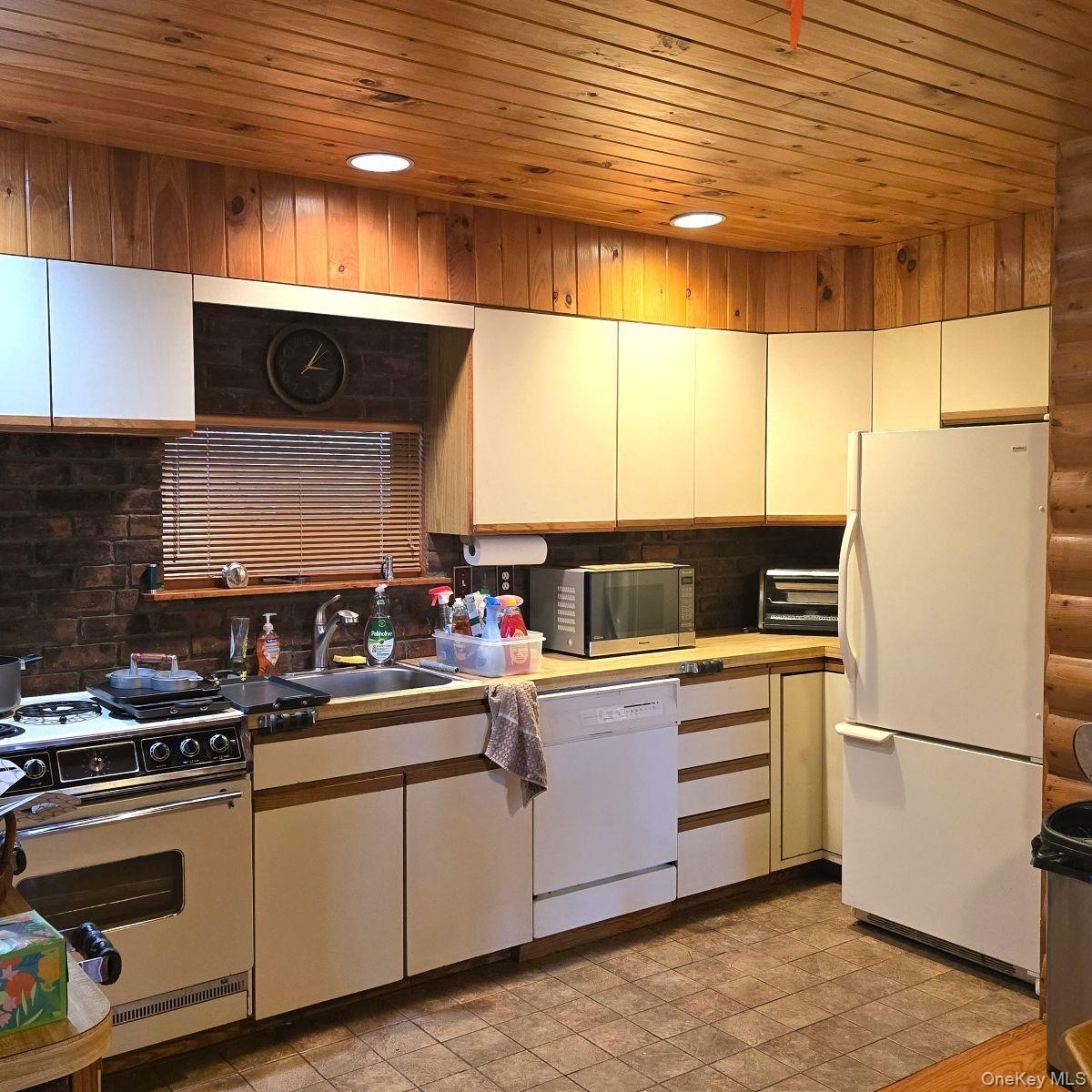 Single Family Lena  Sullivan County, NY 12777, MLS-932743-13