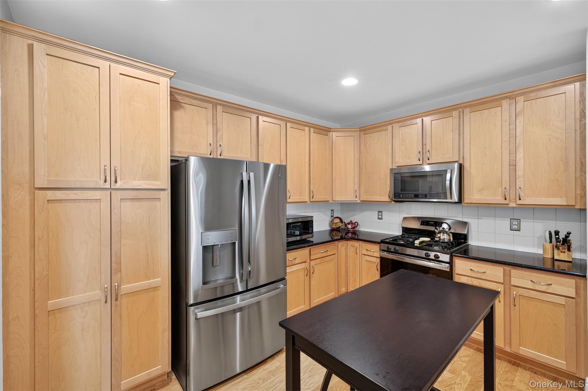 Single Family Regency Dutchess County, NY 12524, MLS-932765-10