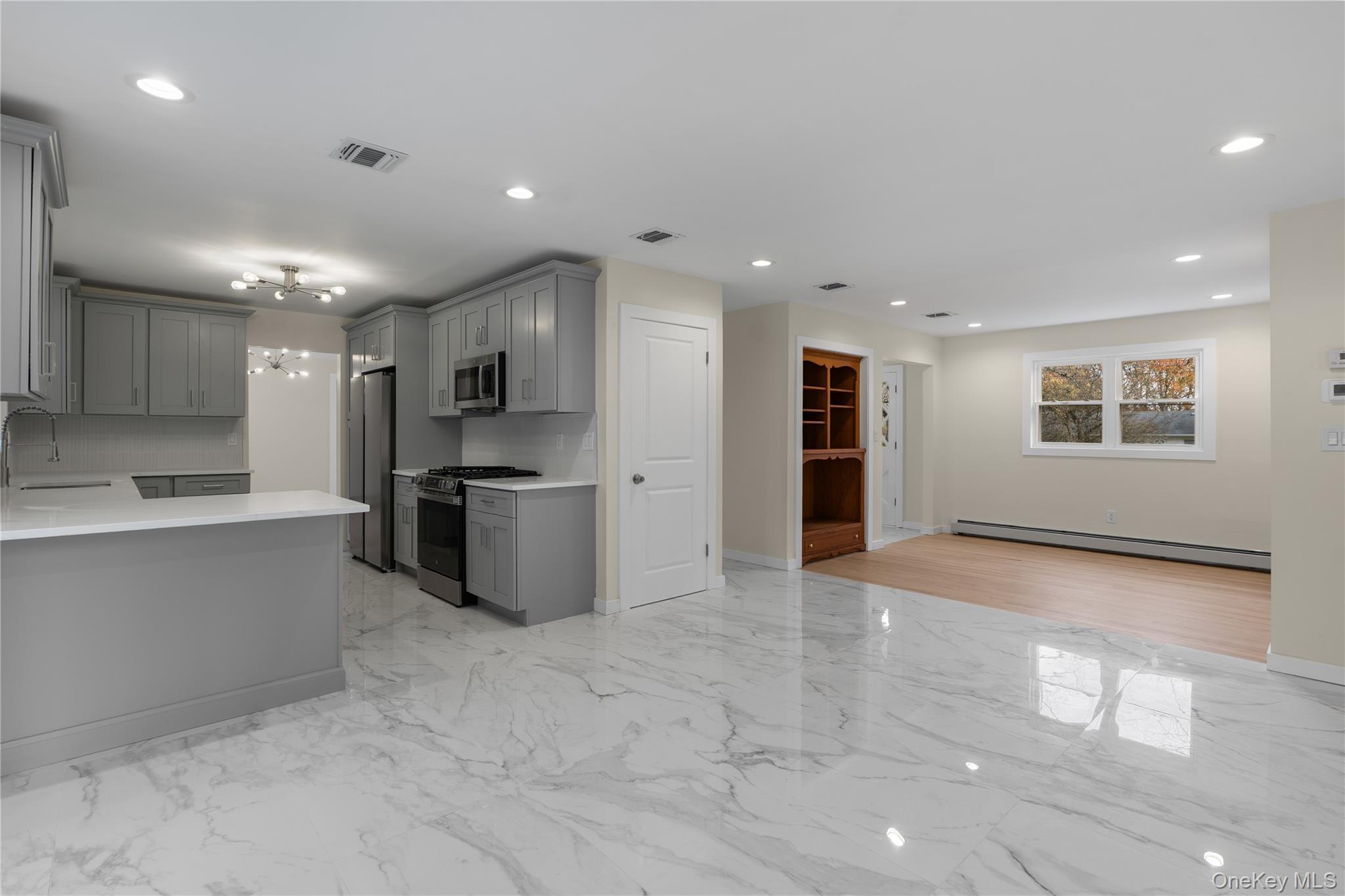 Single Family Randall  Orange County, NY 10940, MLS-932768-16