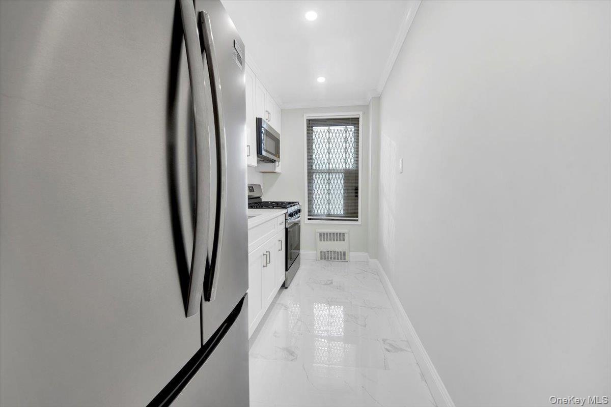 Coop Webster Ave. Bronx, NY 10470, MLS-932777-7