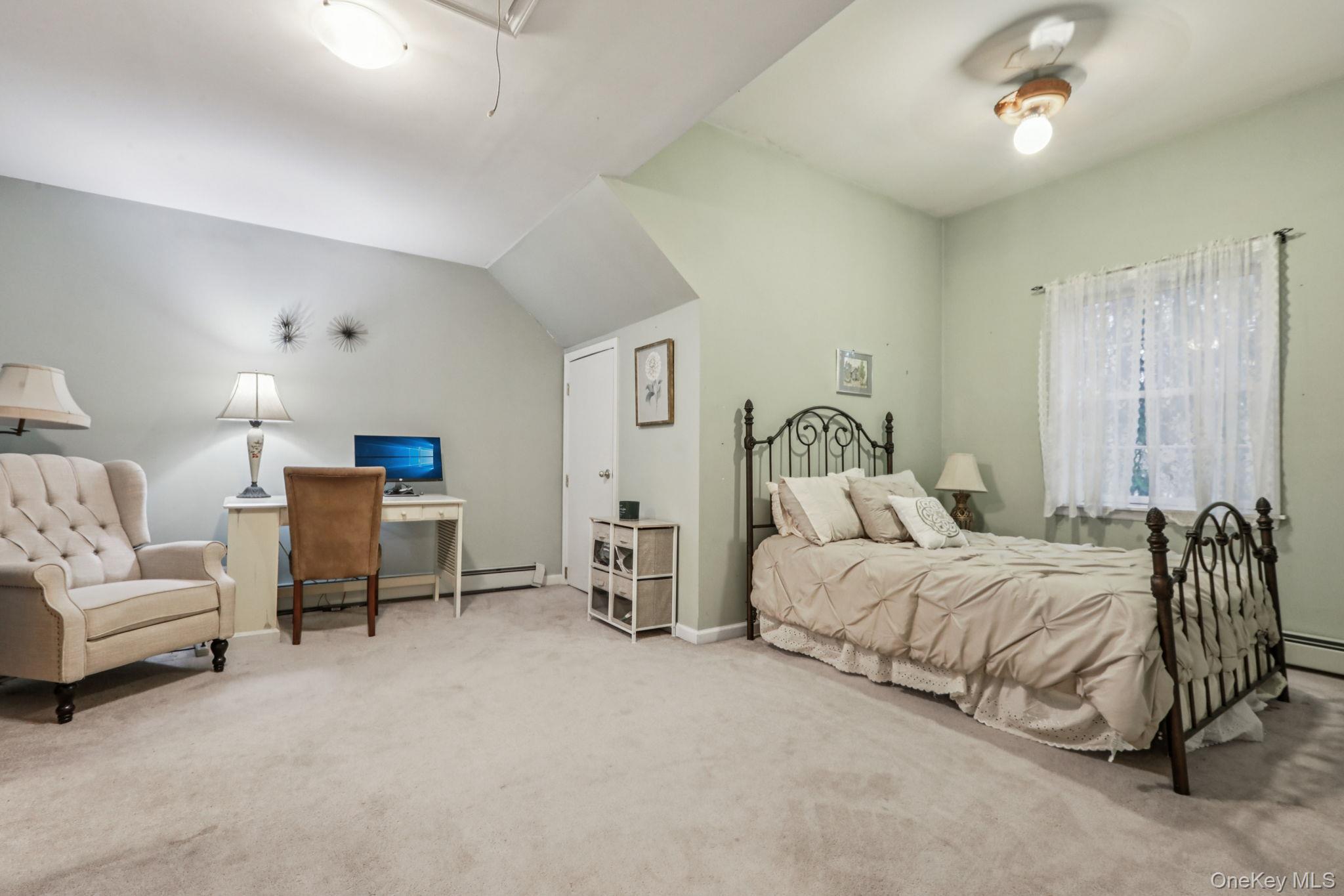 Single Family Maple Rockland County, NY 10994, MLS-932779-21