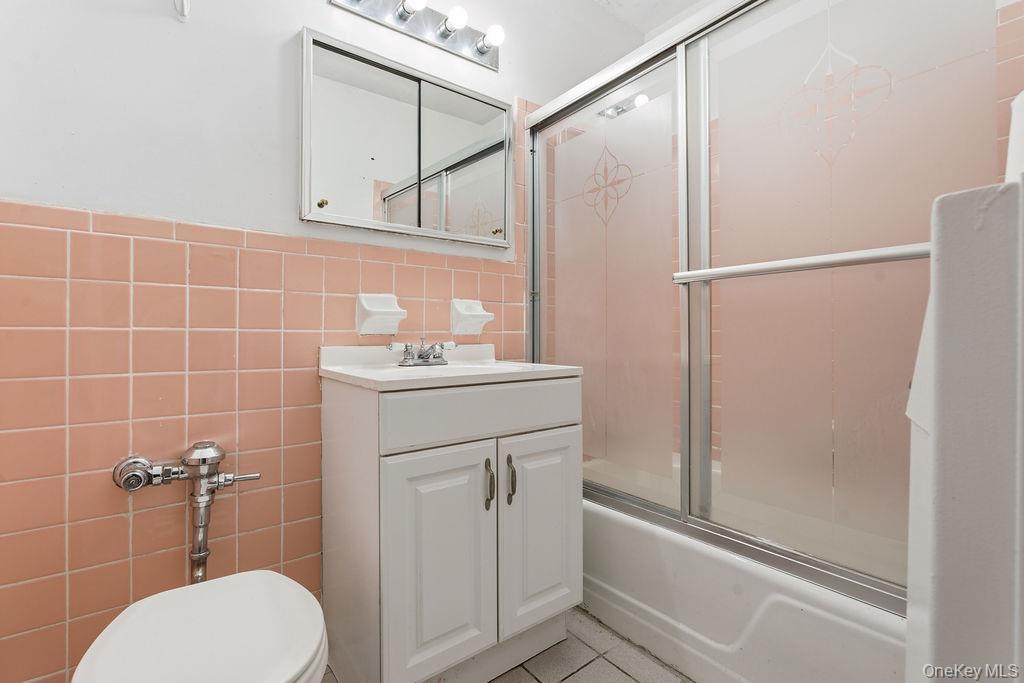 Coop 88th  Queens, NY 11414, MLS-932783-8