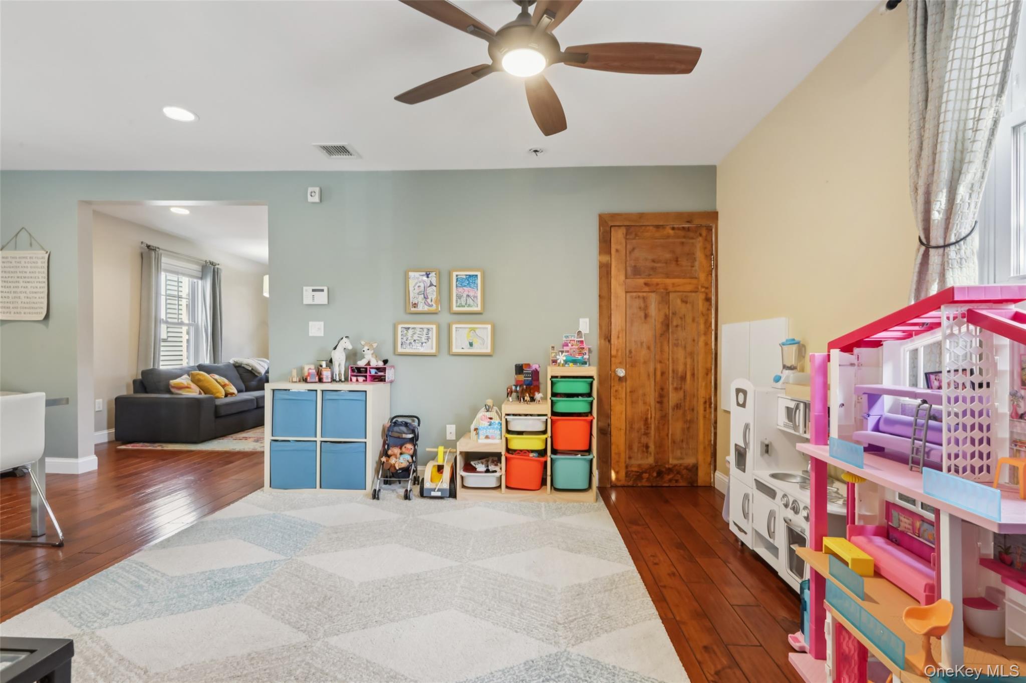 Single Family High  Rockland County, NY 10960, MLS-932786-15