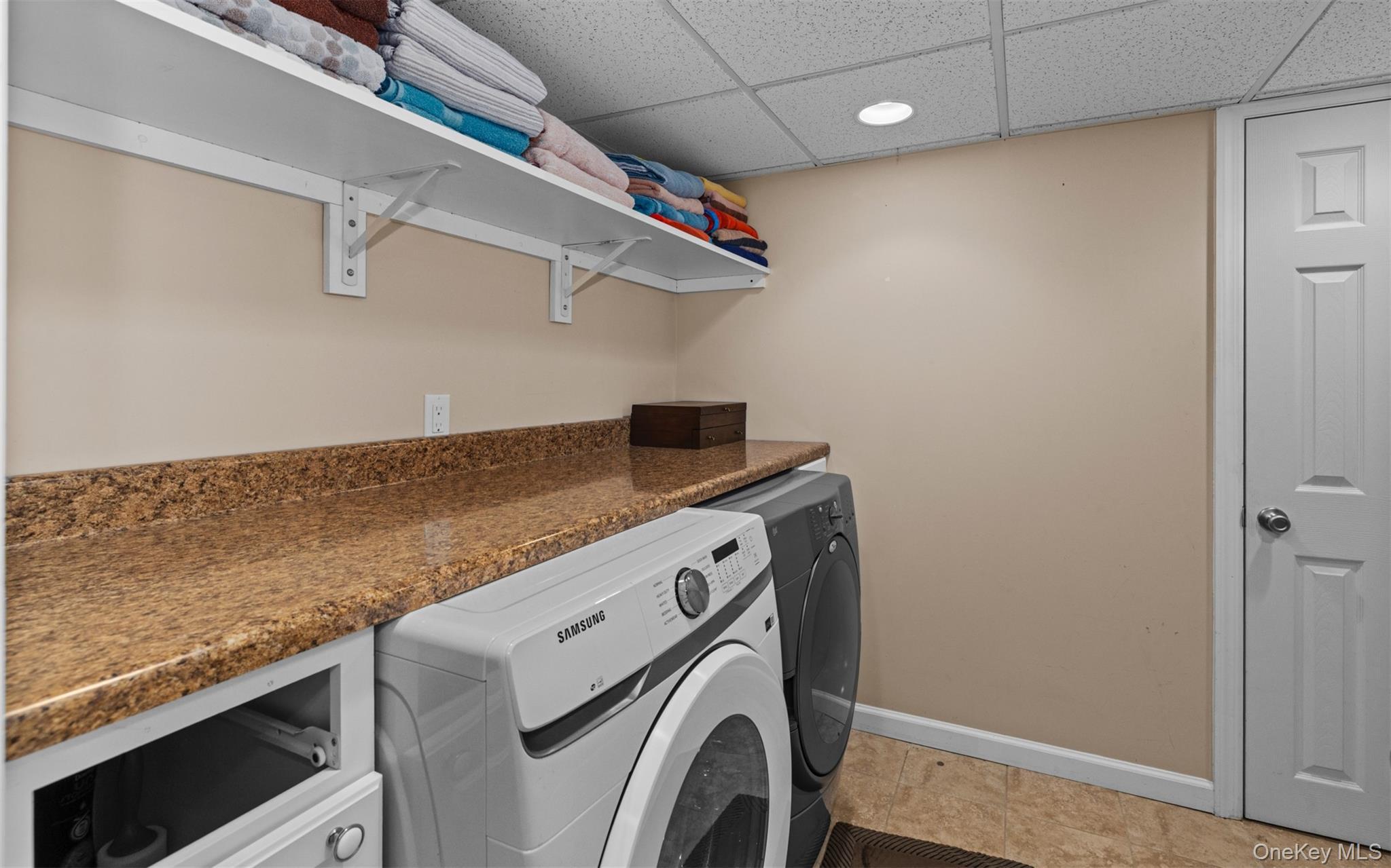 Single Family Linden  Nassau County, NY 11758, MLS-932788-17