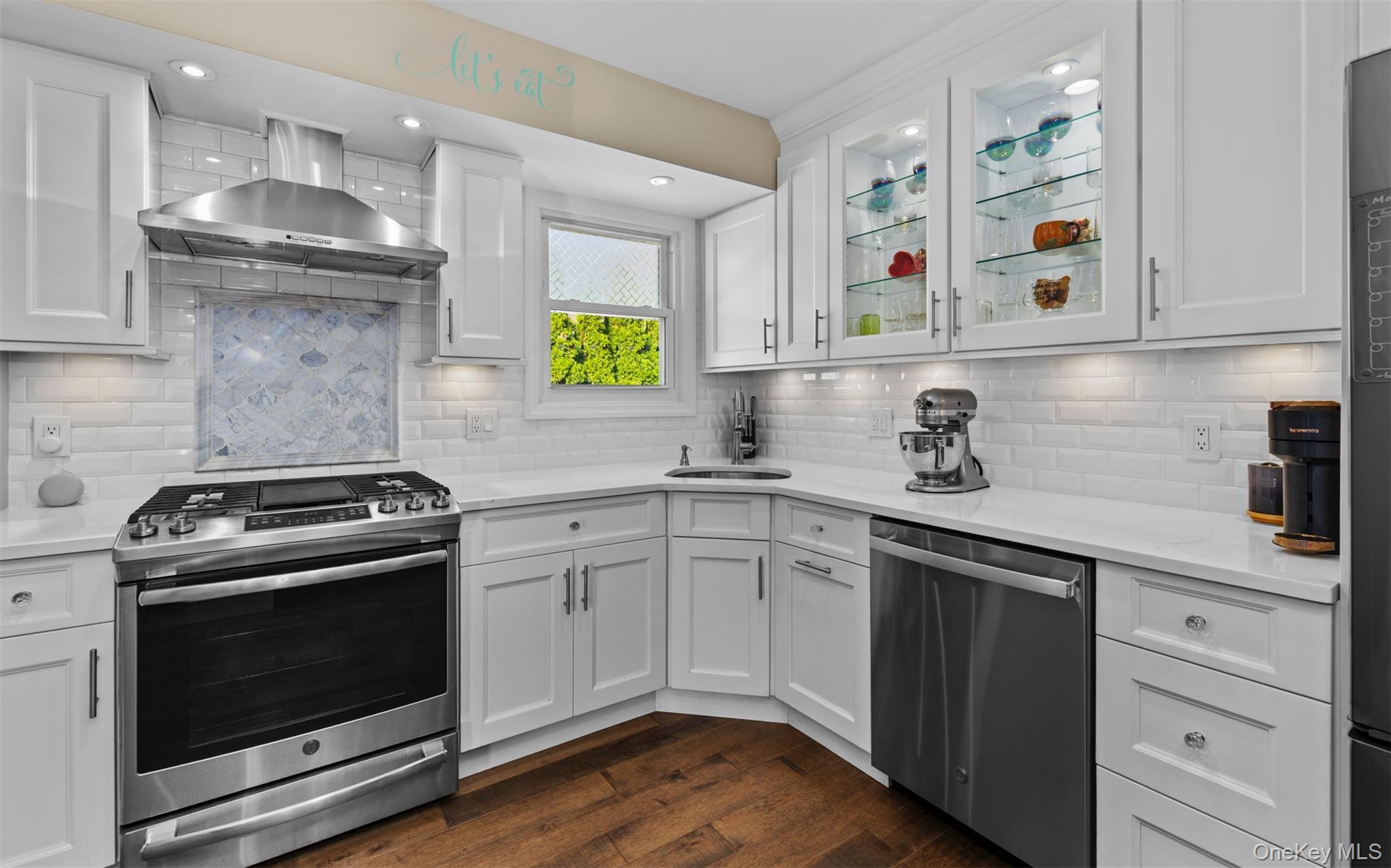 Single Family Linden  Nassau County, NY 11758, MLS-932788-3