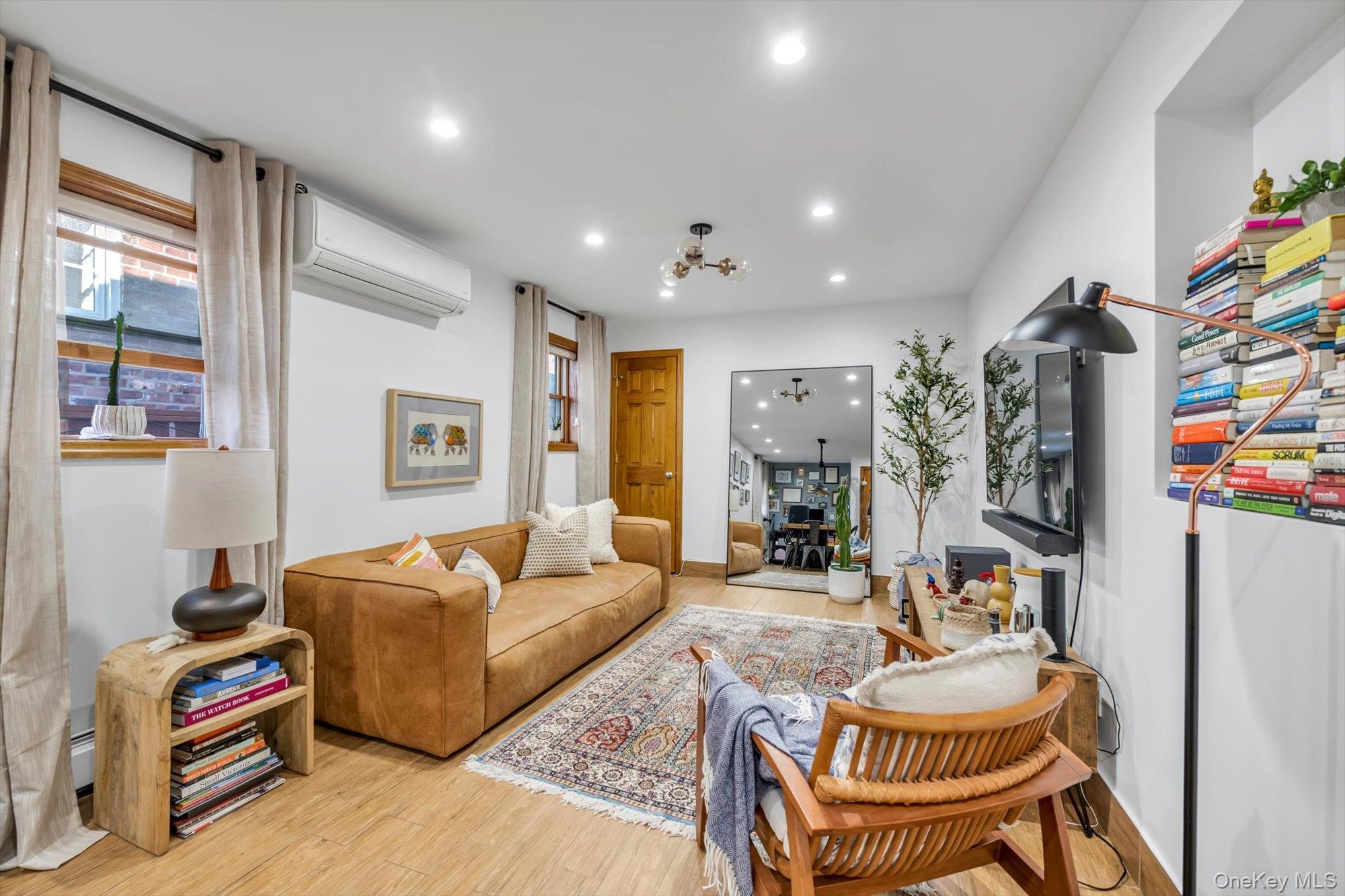 Single Family 96th  Queens, NY 11414, MLS-932796-4