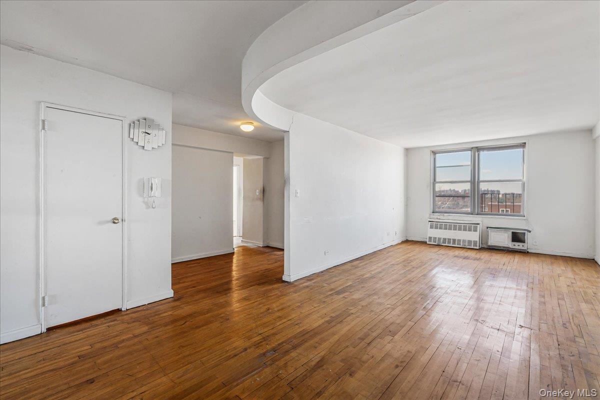 Coop Nostrand  Brooklyn, NY 11235, MLS-932808-2